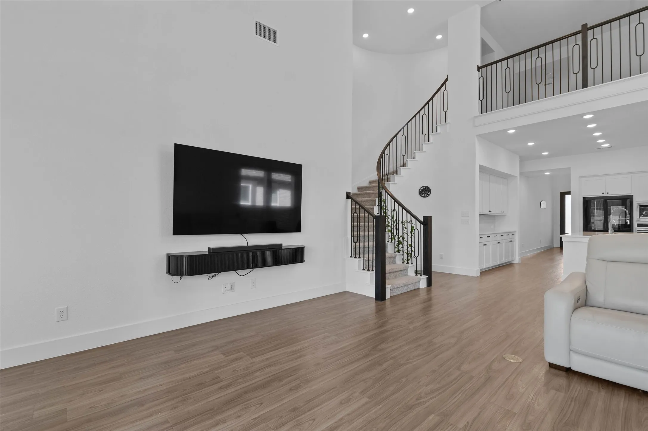 Single Family Residence For Sale in Denton County , 2448 Halter Drive, Aubrey, Texas 76227, 4 Bedroom, 4 Bathroom, 2 Garage spaces, 2,895 Sqft, built in 2024, mls#21369168, Real Estate Agent in Aubrey, Homes For Sale in Denton county, Homes For Sale in Aubrey, Realtor in Aubrey Texas, Real Estate Brokerage Independent Realty Texas, Luminita Cordes Realtor