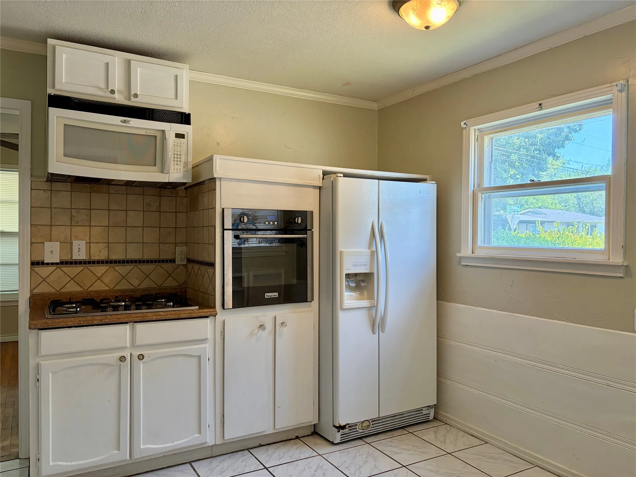 Single Family Residence For Sale in Grayson County , 2225 N Shannon Street, Sherman, Texas 75092, 4 Bedroom, 3 Bathroom, Garage spaces, 1,493 Sqft, built in 1950, mls#21369626, Real Estate Agent in Sherman, Homes For Sale in Grayson county, Homes For Sale in Sherman, Realtor in Sherman Texas, Real Estate Brokerage Independent Realty Texas, Luminita Cordes Realtor