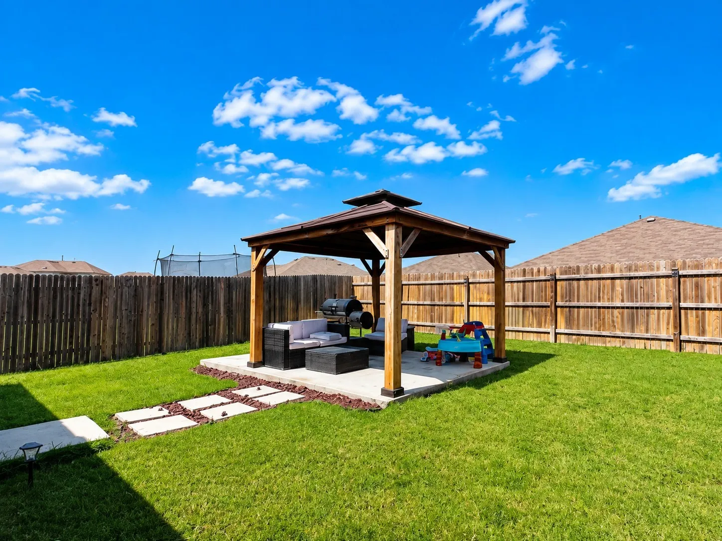Single Family Residence For Sale in Travis County , 15304 Harkness Pass, Austin, Texas 78725, 4 Bedroom, 2 Bathroom, 2 Garage spaces, 2,029 Sqft, built in 2019, mls#21368546, Real Estate Agent in Austin, Homes For Sale in Travis county, Homes For Sale in Austin, Realtor in Austin Texas, Real Estate Brokerage Independent Realty Texas, Luminita Cordes Realtor