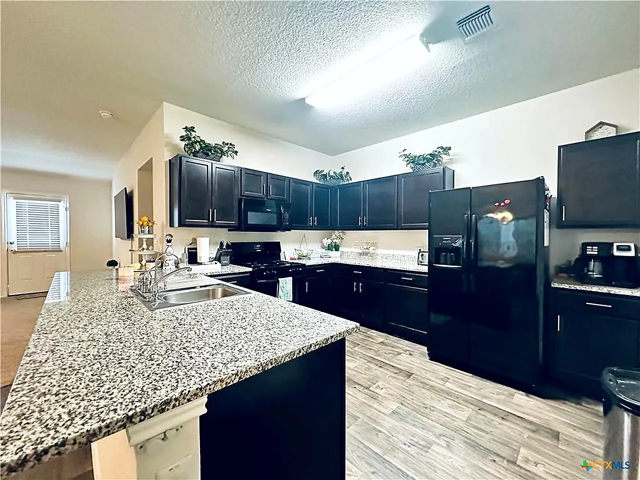 Single Family Residence For Sale in Travis County , 15304 Harkness Pass, Austin, Texas 78725, 4 Bedroom, 2 Bathroom, 2 Garage spaces, 2,029 Sqft, built in 2019, mls#21368546, Real Estate Agent in Austin, Homes For Sale in Travis county, Homes For Sale in Austin, Realtor in Austin Texas, Real Estate Brokerage Independent Realty Texas, Luminita Cordes Realtor
