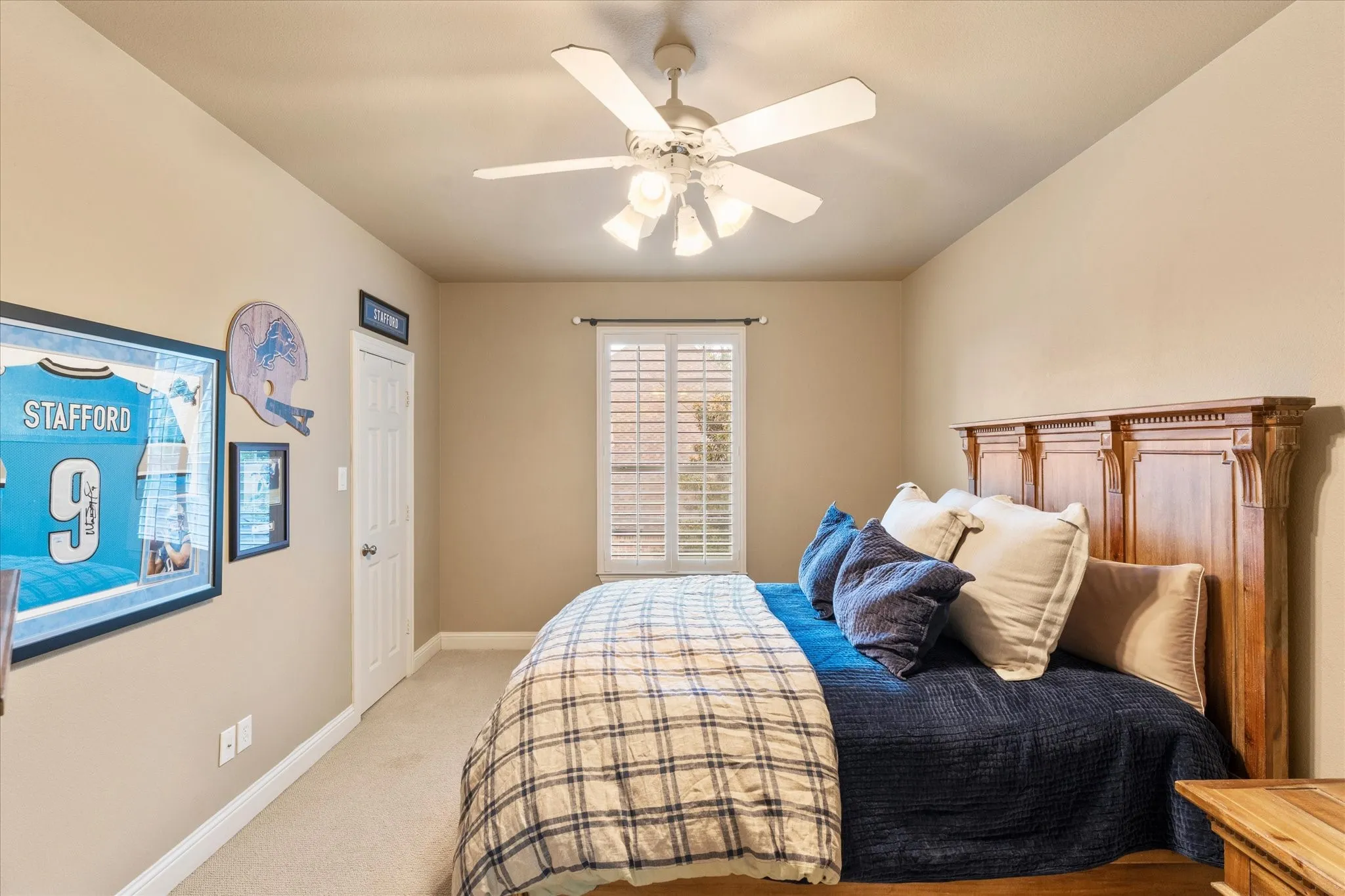 Single Family Residence For Sale in Collin County , 6808 Echo Canyon Drive, Mc Kinney, Texas 75072, 4 Bedroom, 4 Bathroom, 3 Garage spaces, 4,513 Sqft, built in 2004, mls#21369647, Real Estate Agent in Mc Kinney, Homes For Sale in Collin county, Homes For Sale in Mc Kinney, Realtor in Mc Kinney Texas, Real Estate Brokerage Independent Realty Texas, Luminita Cordes Realtor