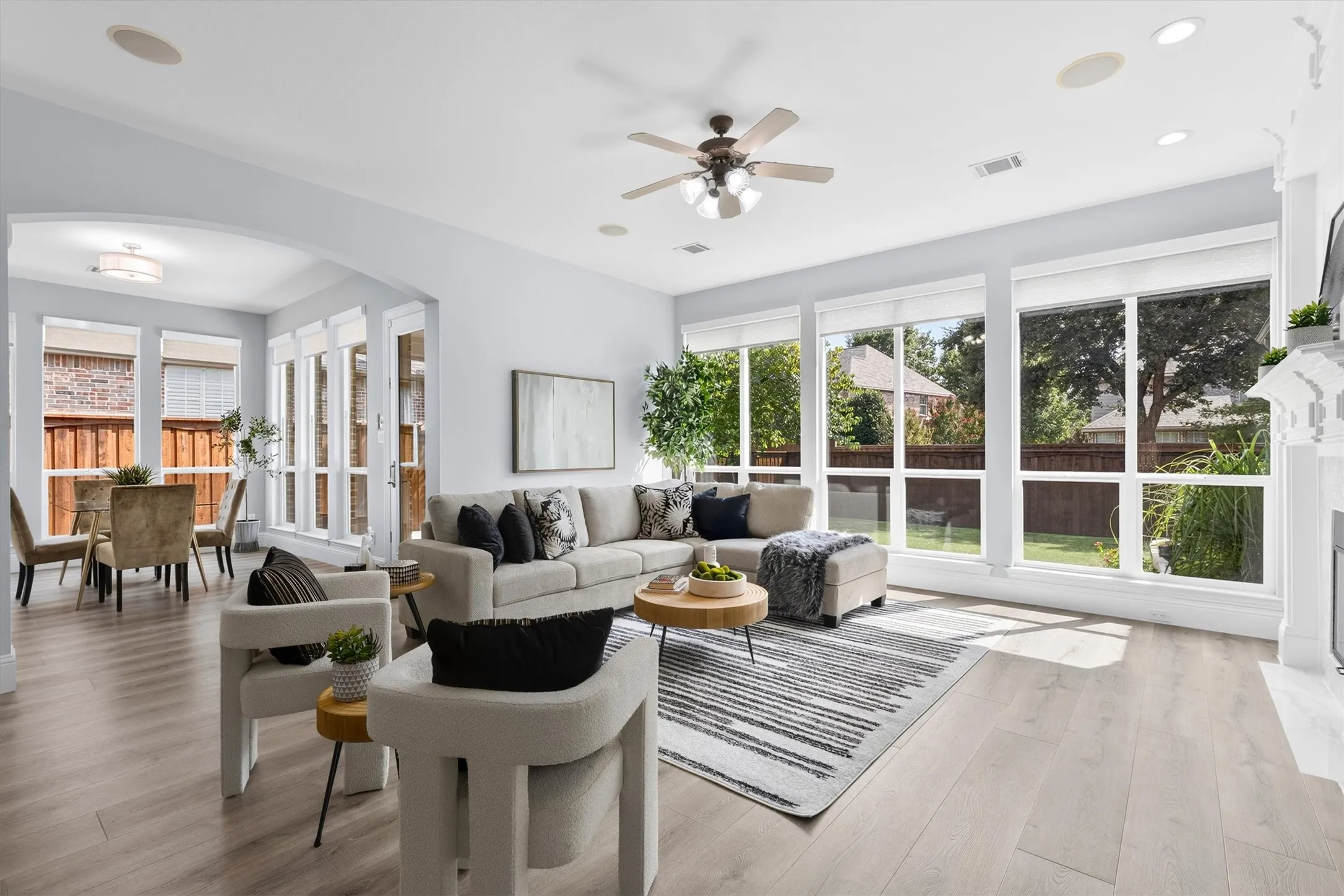 Single Family Residence For Sale in Collin County , 15385 Mountain View Lane, Frisco, Texas 75035, 4 Bedroom, 4 Bathroom, 3 Garage spaces, 3,718 Sqft, built in 2001, mls#21367825, Real Estate Agent in Frisco, Homes For Sale in Collin county, Homes For Sale in Frisco, Realtor in Frisco Texas, Real Estate Brokerage Independent Realty Texas, Luminita Cordes Realtor