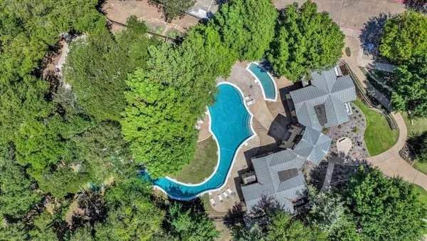 Lazy River Pool