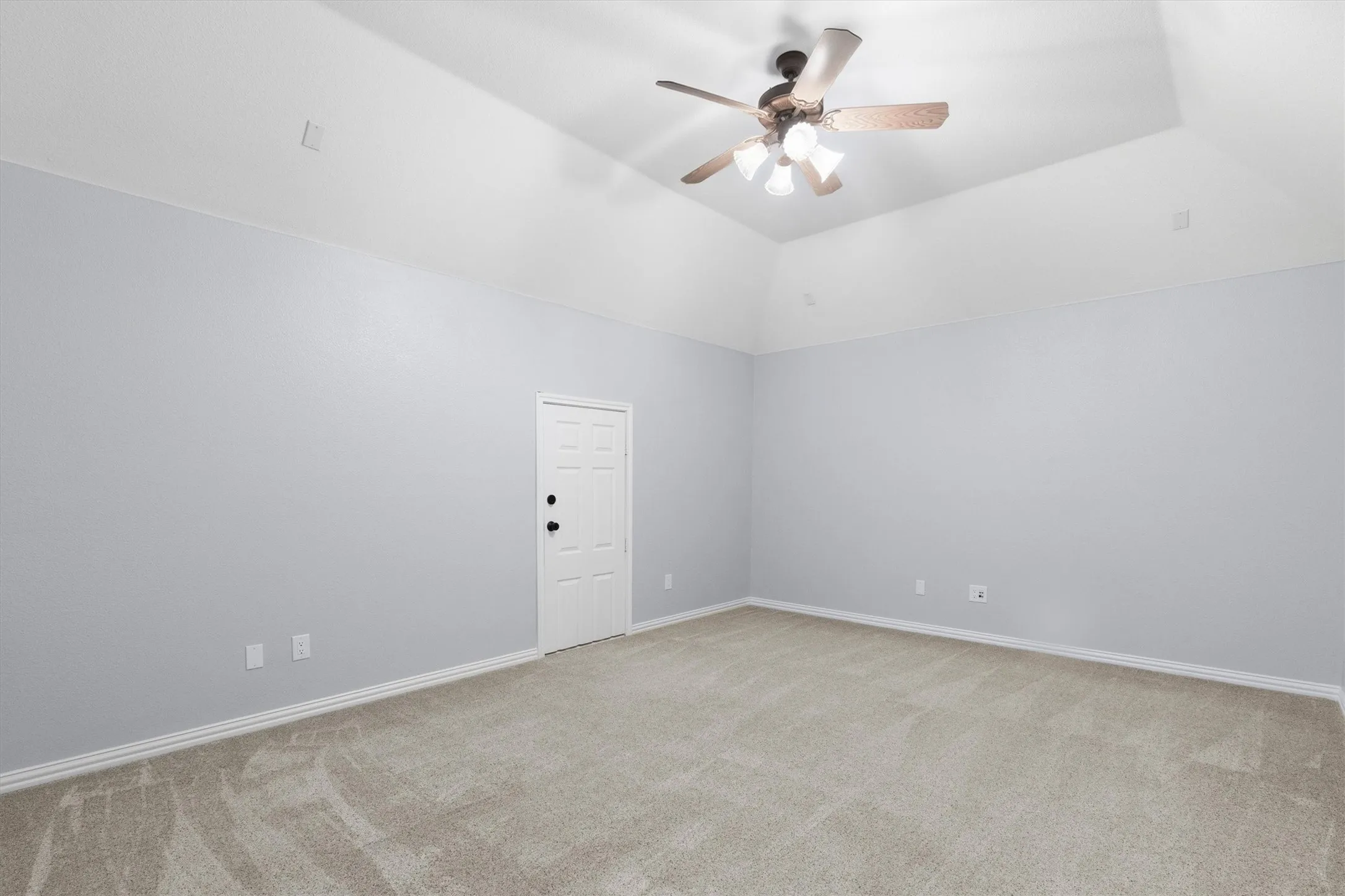 Single Family Residence For Sale in Collin County , 15385 Mountain View Lane, Frisco, Texas 75035, 4 Bedroom, 4 Bathroom, 3 Garage spaces, 3,718 Sqft, built in 2001, mls#21367825, Real Estate Agent in Frisco, Homes For Sale in Collin county, Homes For Sale in Frisco, Realtor in Frisco Texas, Real Estate Brokerage Independent Realty Texas, Luminita Cordes Realtor