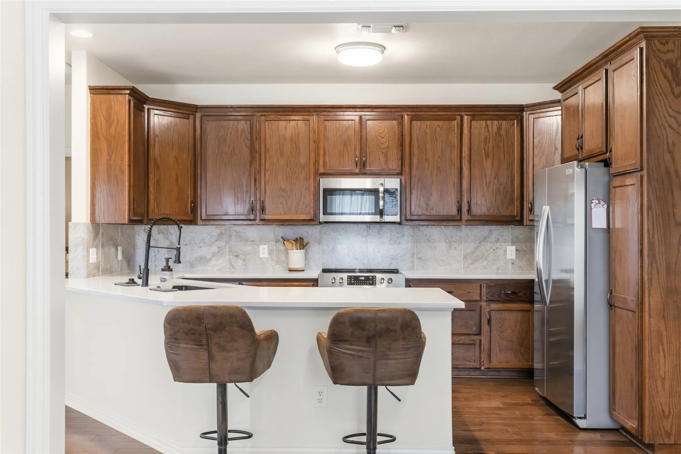 Single Family Residence For Sale in Hunt County , 1308 Madeline Street, Commerce, Texas 75428, 3 Bedroom, 2 Bathroom, 2 Garage spaces, 2,032 Sqft, built in 2006, mls#21367627, Real Estate Agent in Commerce, Homes For Sale in Hunt county, Homes For Sale in Commerce, Realtor in Commerce Texas, Real Estate Brokerage Independent Realty Texas, Luminita Cordes Realtor
