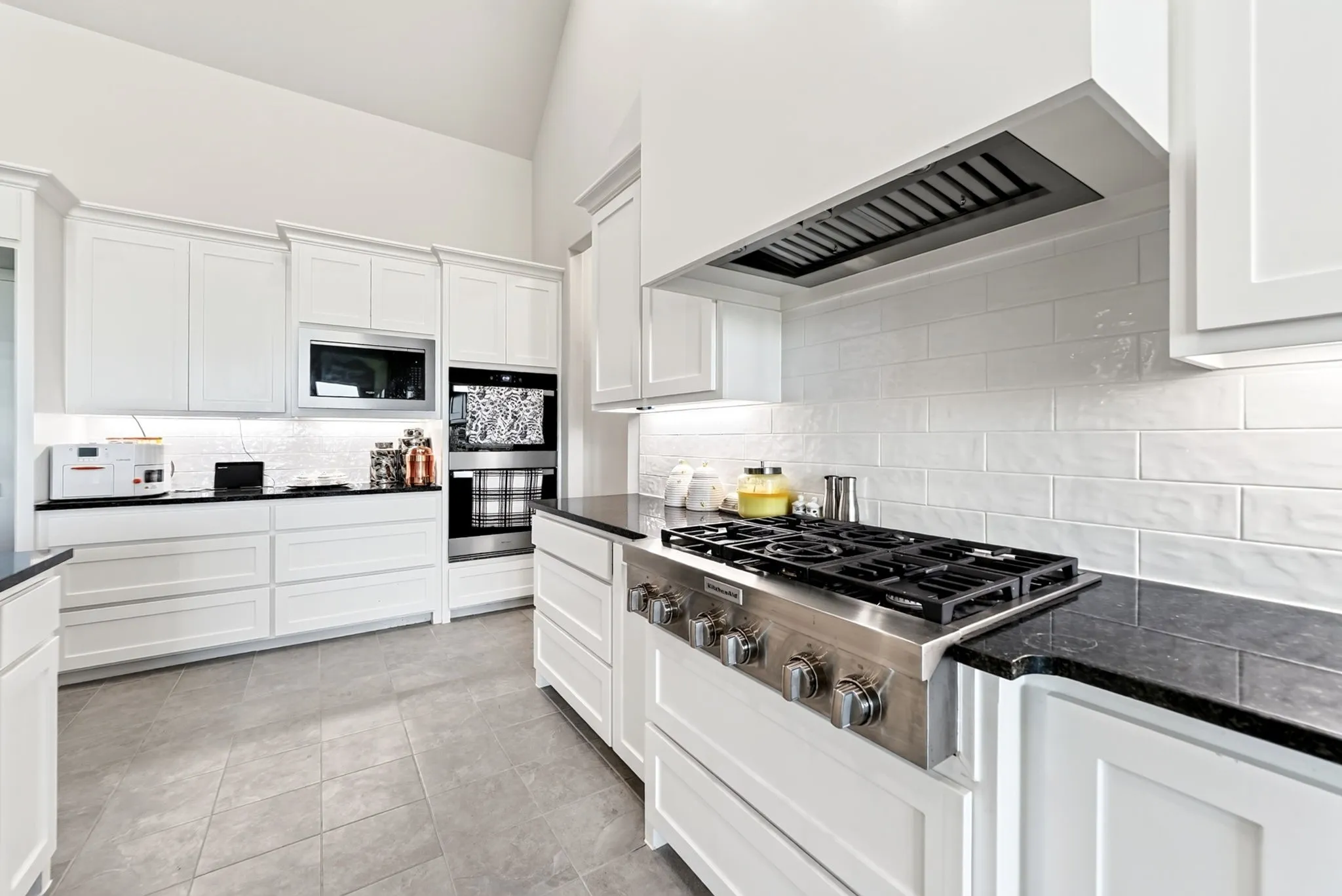 Single Family Residence For Sale in Collin County , 5501 Somerset Drive, Parker, Texas 75002, 5 Bedroom, 5 Bathroom, 3 Garage spaces, 4,819 Sqft, built in 2025, mls#21369650, Real Estate Agent in Parker, Homes For Sale in Collin county, Homes For Sale in Parker, Realtor in Parker Texas, Real Estate Brokerage Independent Realty Texas, Luminita Cordes Realtor