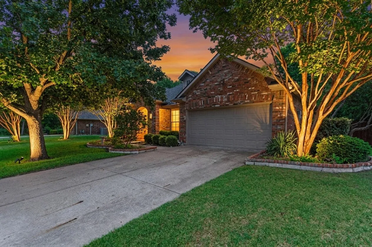 Single Family Residence For Sale in Collin County , 1532 Lynn Drive, Wylie, Texas 75098, 3 Bedroom, 2 Bathroom, 2 Garage spaces, 2,264 Sqft, built in 2006, mls#21369652, Real Estate Agent in Wylie, Homes For Sale in Collin county, Homes For Sale in Wylie, Realtor in Wylie Texas, Real Estate Brokerage Independent Realty Texas, Luminita Cordes Realtor