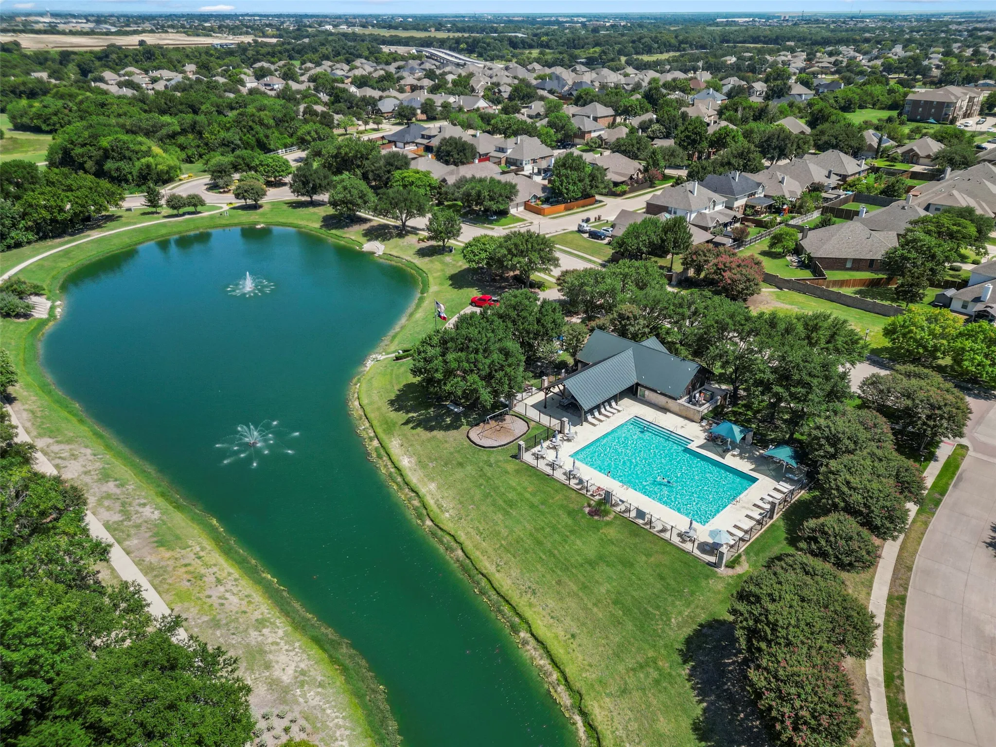 Single Family Residence For Sale in Collin County , 1532 Lynn Drive, Wylie, Texas 75098, 3 Bedroom, 2 Bathroom, 2 Garage spaces, 2,264 Sqft, built in 2006, mls#21369652, Real Estate Agent in Wylie, Homes For Sale in Collin county, Homes For Sale in Wylie, Realtor in Wylie Texas, Real Estate Brokerage Independent Realty Texas, Luminita Cordes Realtor