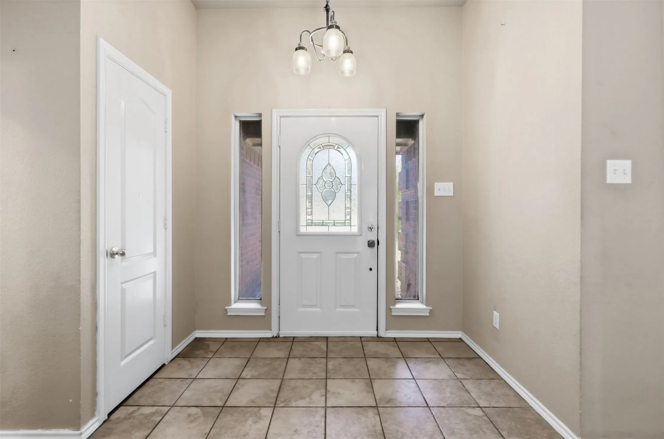 Single Family Residence For Sale in Hood County , 1507 Saddle Creek Court, Granbury, Texas 76048, 3 Bedroom, 2 Bathroom, 2 Garage spaces, 1,612 Sqft, built in 1998, mls#21369640, Real Estate Agent in Granbury, Homes For Sale in Hood county, Homes For Sale in Granbury, Realtor in Granbury Texas, Real Estate Brokerage Independent Realty Texas, Luminita Cordes Realtor