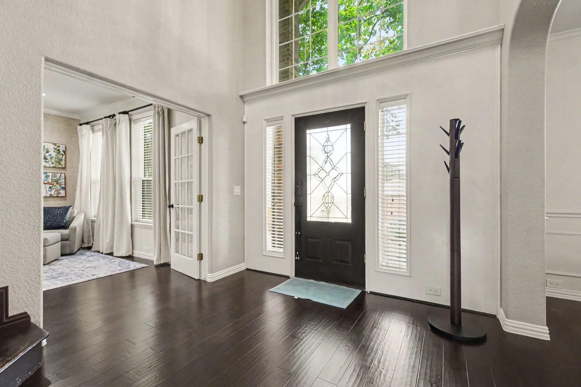 Single Family Residence For Sale in Dallas County , 417 Forest Ridge Drive, Coppell, Texas 75019, 5 Bedroom, 3 Bathroom, 2 Garage spaces, 3,767 Sqft, built in 2000, mls#21355936, Real Estate Agent in Coppell, Homes For Sale in Dallas county, Homes For Sale in Coppell, Realtor in Coppell Texas, Real Estate Brokerage Independent Realty Texas, Luminita Cordes Realtor