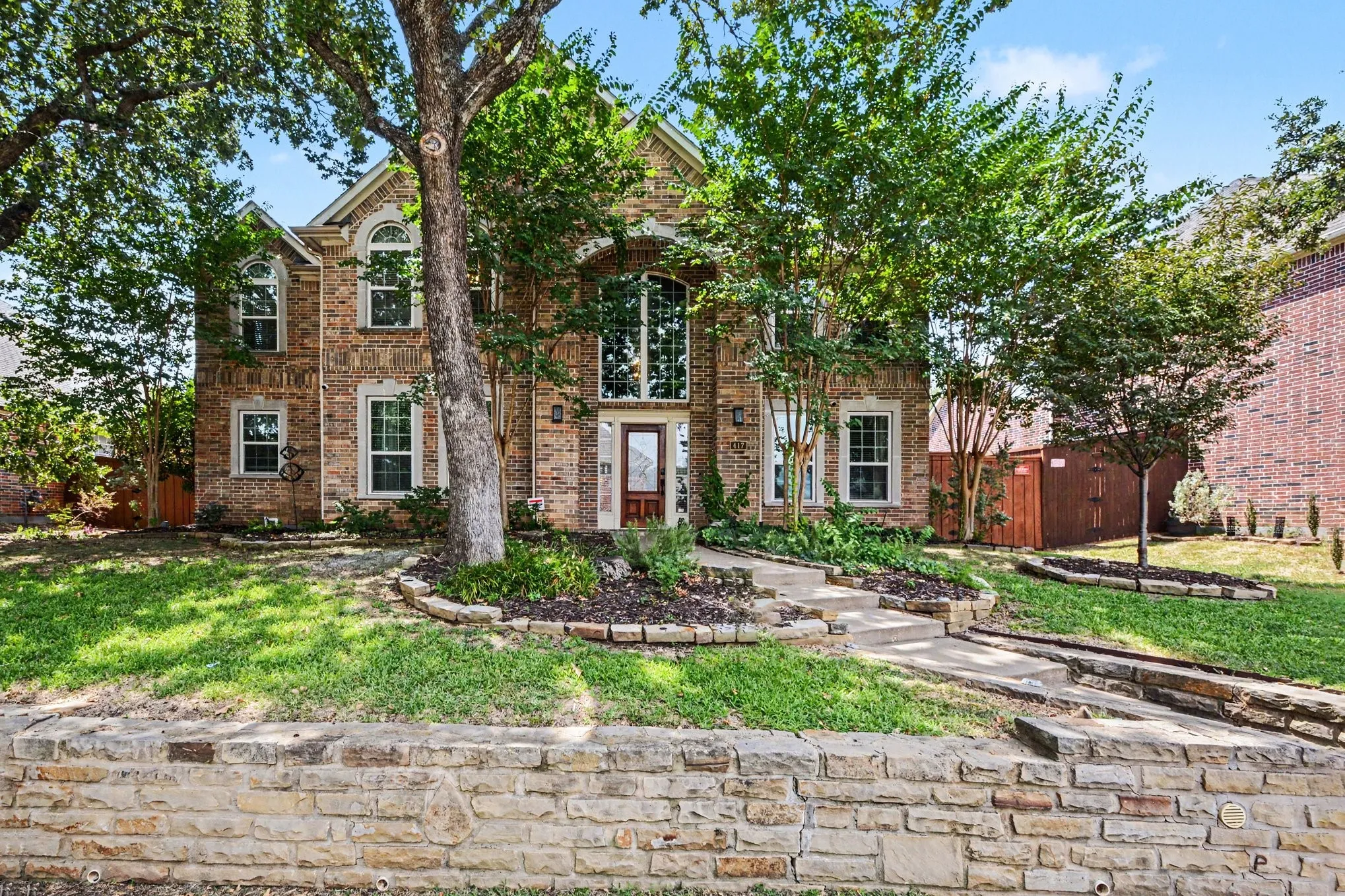 Single Family Residence For Sale in Dallas County , 417 Forest Ridge Drive, Coppell, Texas 75019, 5 Bedroom, 3 Bathroom, 2 Garage spaces, 3,767 Sqft, built in 2000, mls#21355936, Real Estate Agent in Coppell, Homes For Sale in Dallas county, Homes For Sale in Coppell, Realtor in Coppell Texas, Real Estate Brokerage Independent Realty Texas, Luminita Cordes Realtor