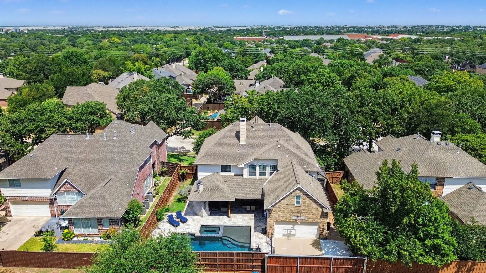 Single Family Residence For Sale in Dallas County , 417 Forest Ridge Drive, Coppell, Texas 75019, 5 Bedroom, 3 Bathroom, 2 Garage spaces, 3,767 Sqft, built in 2000, mls#21355936, Real Estate Agent in Coppell, Homes For Sale in Dallas county, Homes For Sale in Coppell, Realtor in Coppell Texas, Real Estate Brokerage Independent Realty Texas, Luminita Cordes Realtor