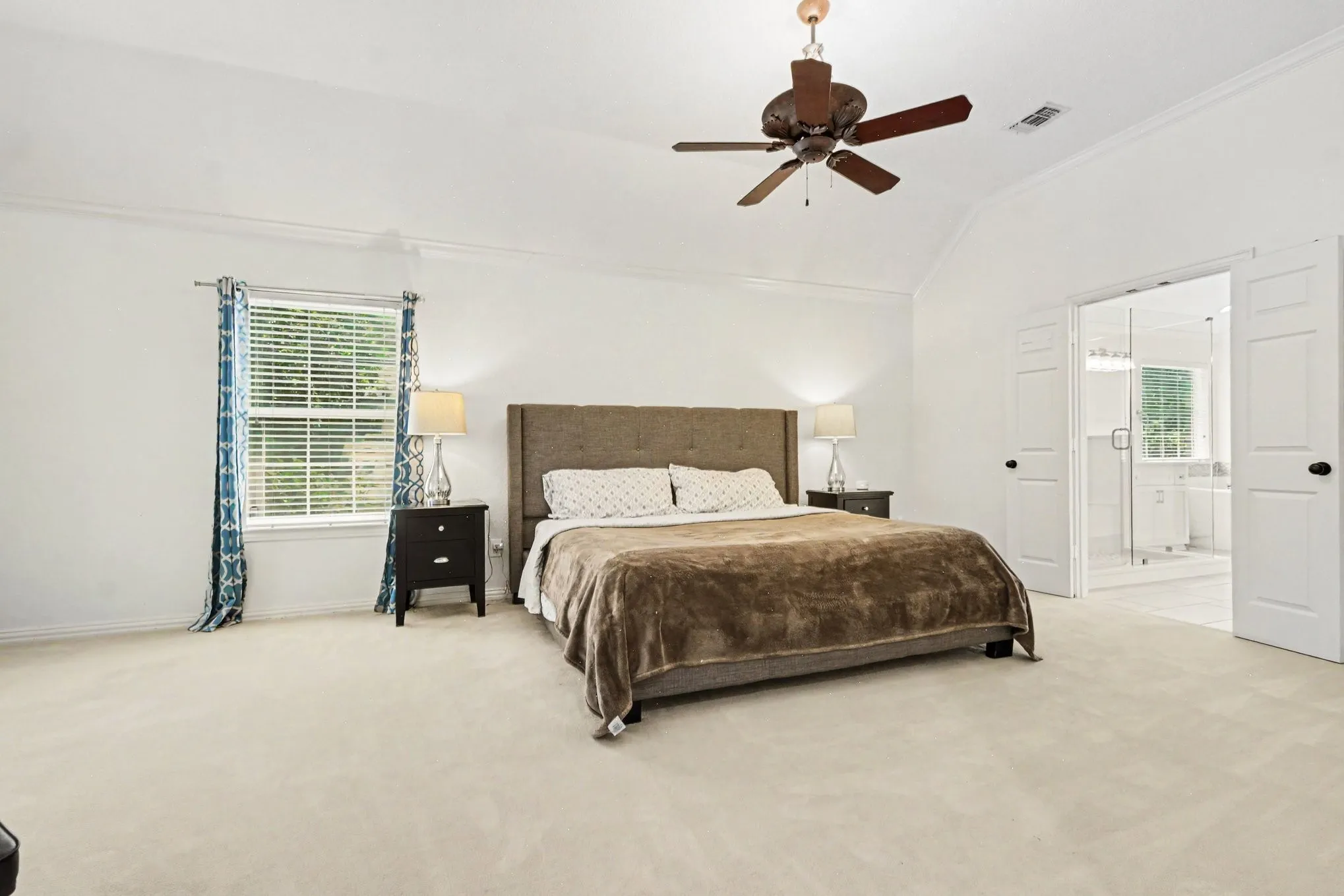 Single Family Residence For Sale in Dallas County , 417 Forest Ridge Drive, Coppell, Texas 75019, 5 Bedroom, 3 Bathroom, 2 Garage spaces, 3,767 Sqft, built in 2000, mls#21355936, Real Estate Agent in Coppell, Homes For Sale in Dallas county, Homes For Sale in Coppell, Realtor in Coppell Texas, Real Estate Brokerage Independent Realty Texas, Luminita Cordes Realtor