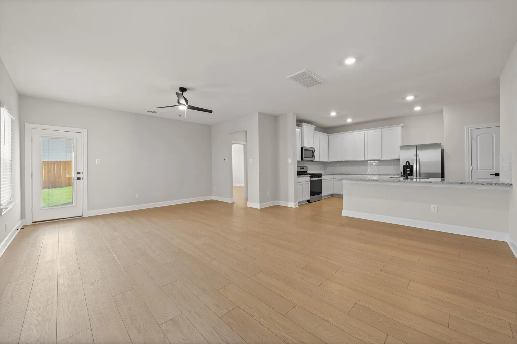 Single Family Residence For Rent in Collin County , 1103 Butler Avenue, Princeton, Texas 75407, 5 Bedroom, 3 Bathroom, 2 Garage spaces, 2,523 Sqft, built in 2026, mls#21369671, Real Estate Agent in Princeton, Homes For Rent in Collin county, Homes For Rent in Princeton, Realtor in Princeton Texas, Real Estate Brokerage Independent Realty Texas, Luminita Cordes Realtor
