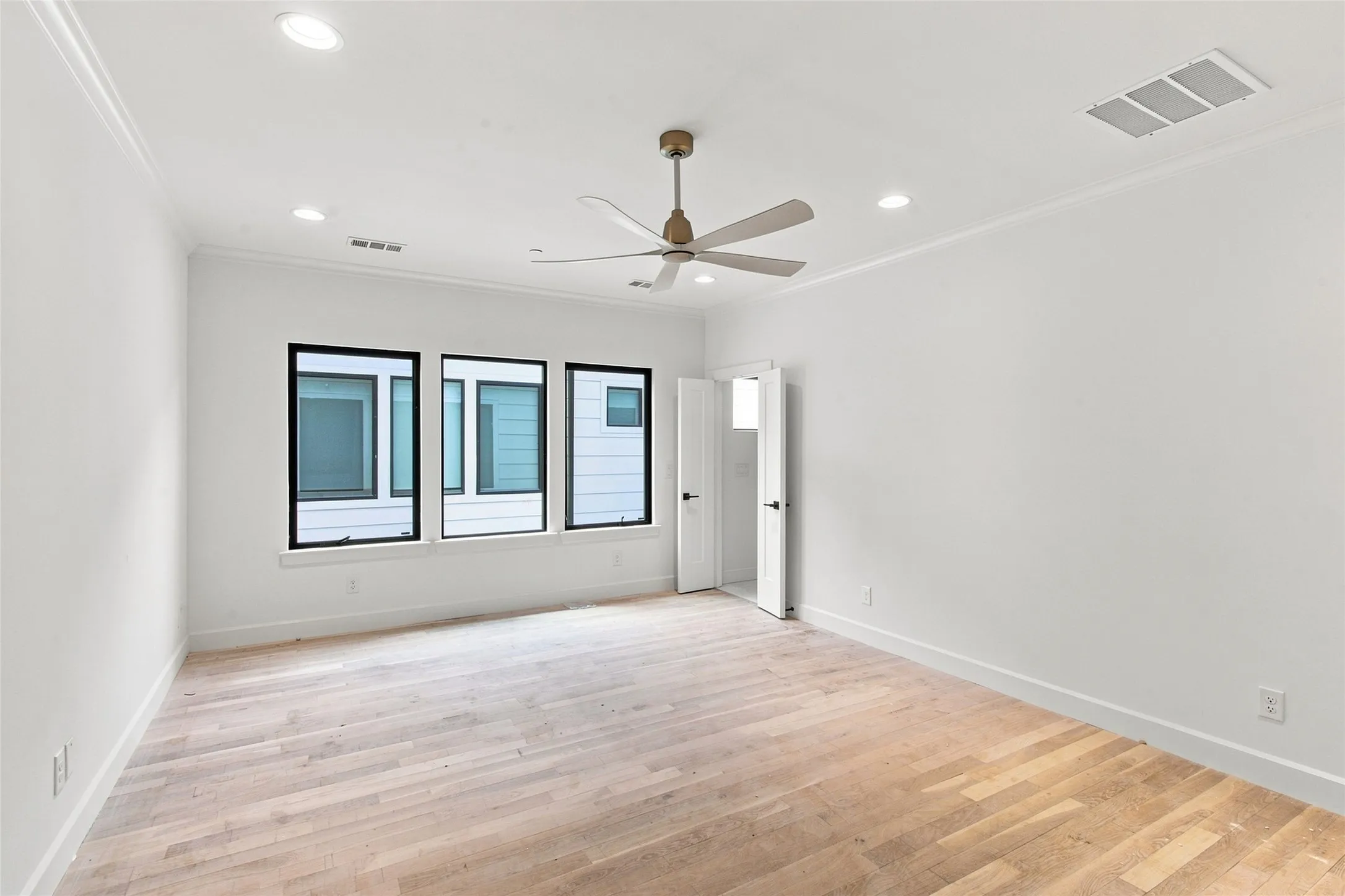 Single Family Residence For Rent in Dallas County , 4430 Glenwick Lane, University Park, Texas 75205, 5 Bedroom, 5 Bathroom, 2 Garage spaces, 3,327 Sqft, built in 2026, mls#21368584, Real Estate Agent in University Park, Homes For Rent in Dallas county, Homes For Rent in University Park, Realtor in University Park Texas, Real Estate Brokerage Independent Realty Texas, Luminita Cordes Realtor