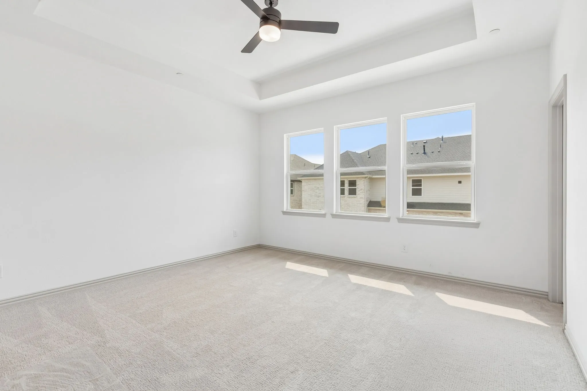 This peaceful and relaxing owner's bedroom is the perfect place for you to unwind at the end of the day.