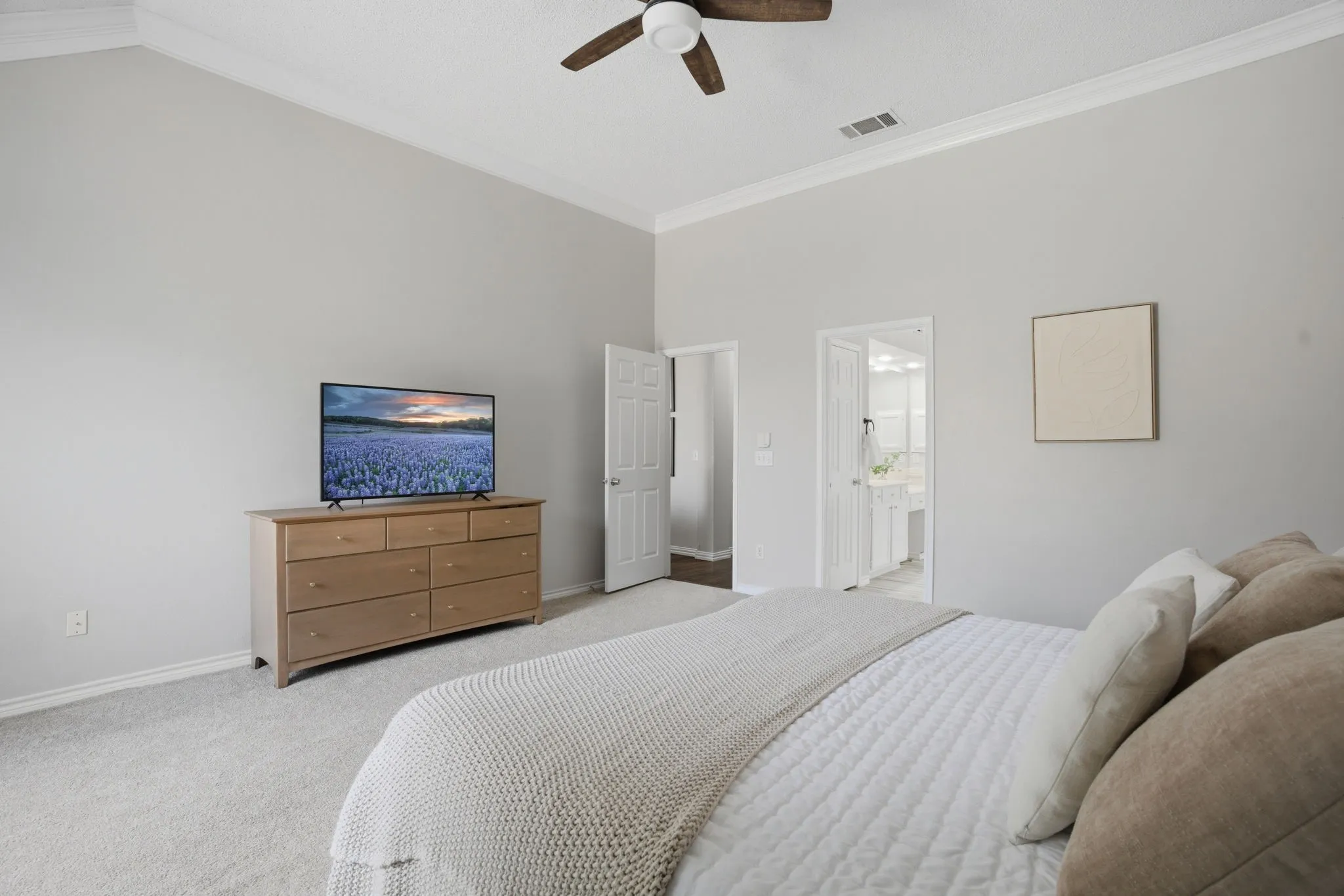 Single Family Residence For Sale in Collin County , 2214 Cherry Hill Lane, Mc Kinney, Texas 75072, 4 Bedroom, 3 Bathroom, 2 Garage spaces, 2,792 Sqft, built in 1990, mls#21369179, Real Estate Agent in Mc Kinney, Homes For Sale in Collin county, Homes For Sale in Mc Kinney, Realtor in Mc Kinney Texas, Real Estate Brokerage Independent Realty Texas, Luminita Cordes Realtor