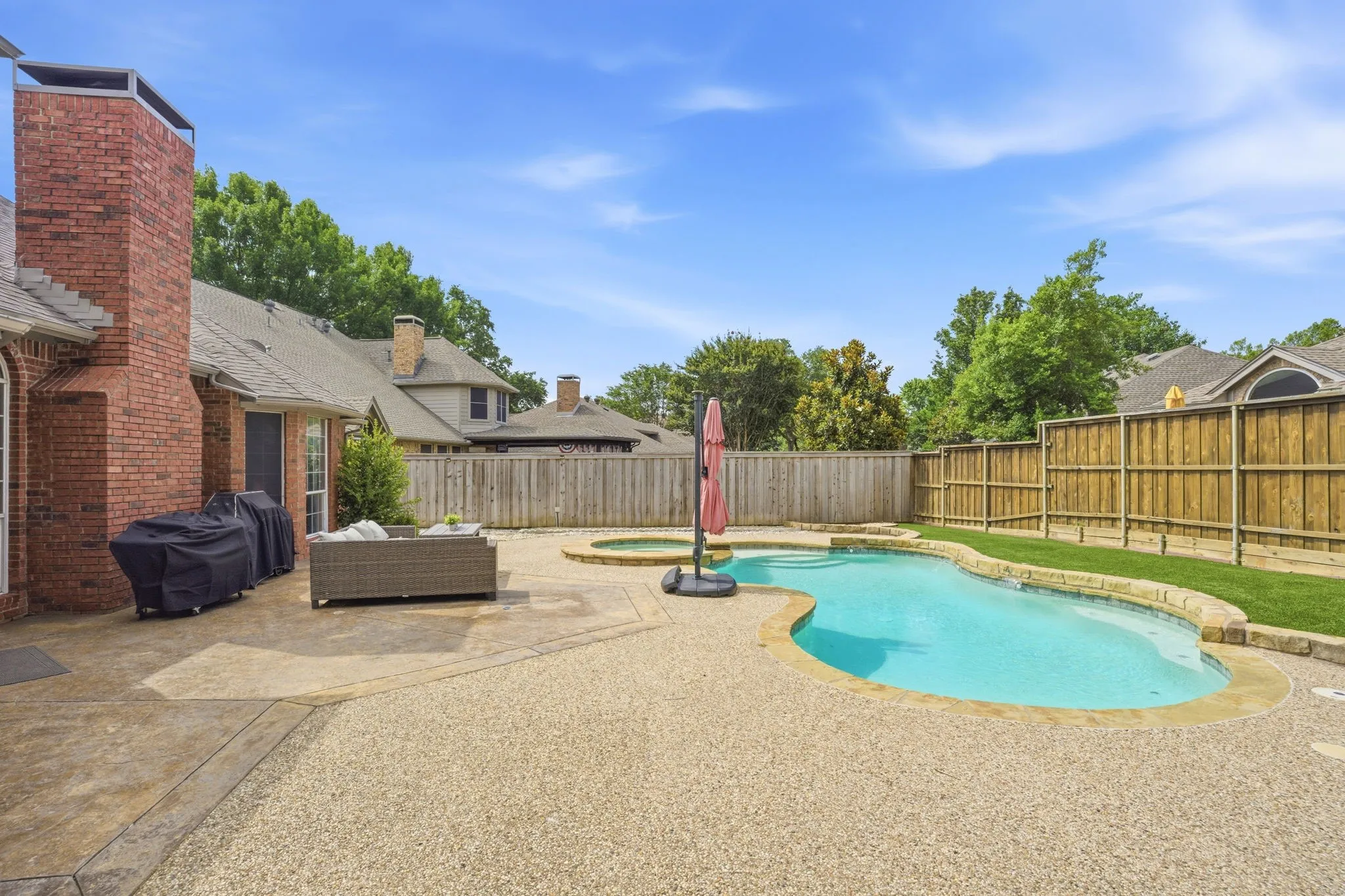 Single Family Residence For Sale in Collin County , 2214 Cherry Hill Lane, Mc Kinney, Texas 75072, 4 Bedroom, 3 Bathroom, 2 Garage spaces, 2,792 Sqft, built in 1990, mls#21369179, Real Estate Agent in Mc Kinney, Homes For Sale in Collin county, Homes For Sale in Mc Kinney, Realtor in Mc Kinney Texas, Real Estate Brokerage Independent Realty Texas, Luminita Cordes Realtor