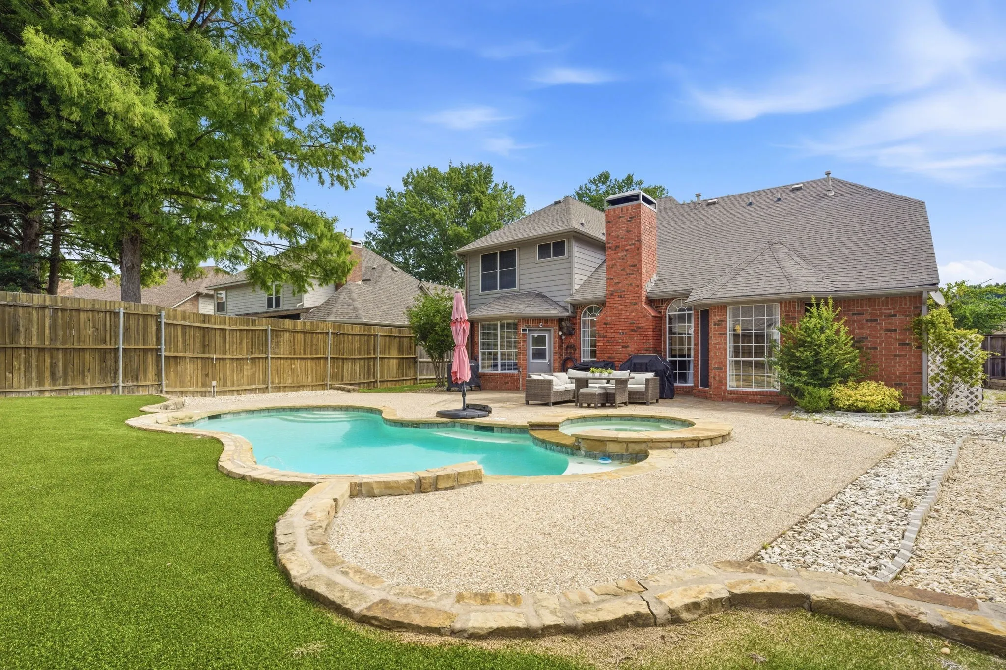 Single Family Residence For Sale in Collin County , 2214 Cherry Hill Lane, Mc Kinney, Texas 75072, 4 Bedroom, 3 Bathroom, 2 Garage spaces, 2,792 Sqft, built in 1990, mls#21369179, Real Estate Agent in Mc Kinney, Homes For Sale in Collin county, Homes For Sale in Mc Kinney, Realtor in Mc Kinney Texas, Real Estate Brokerage Independent Realty Texas, Luminita Cordes Realtor
