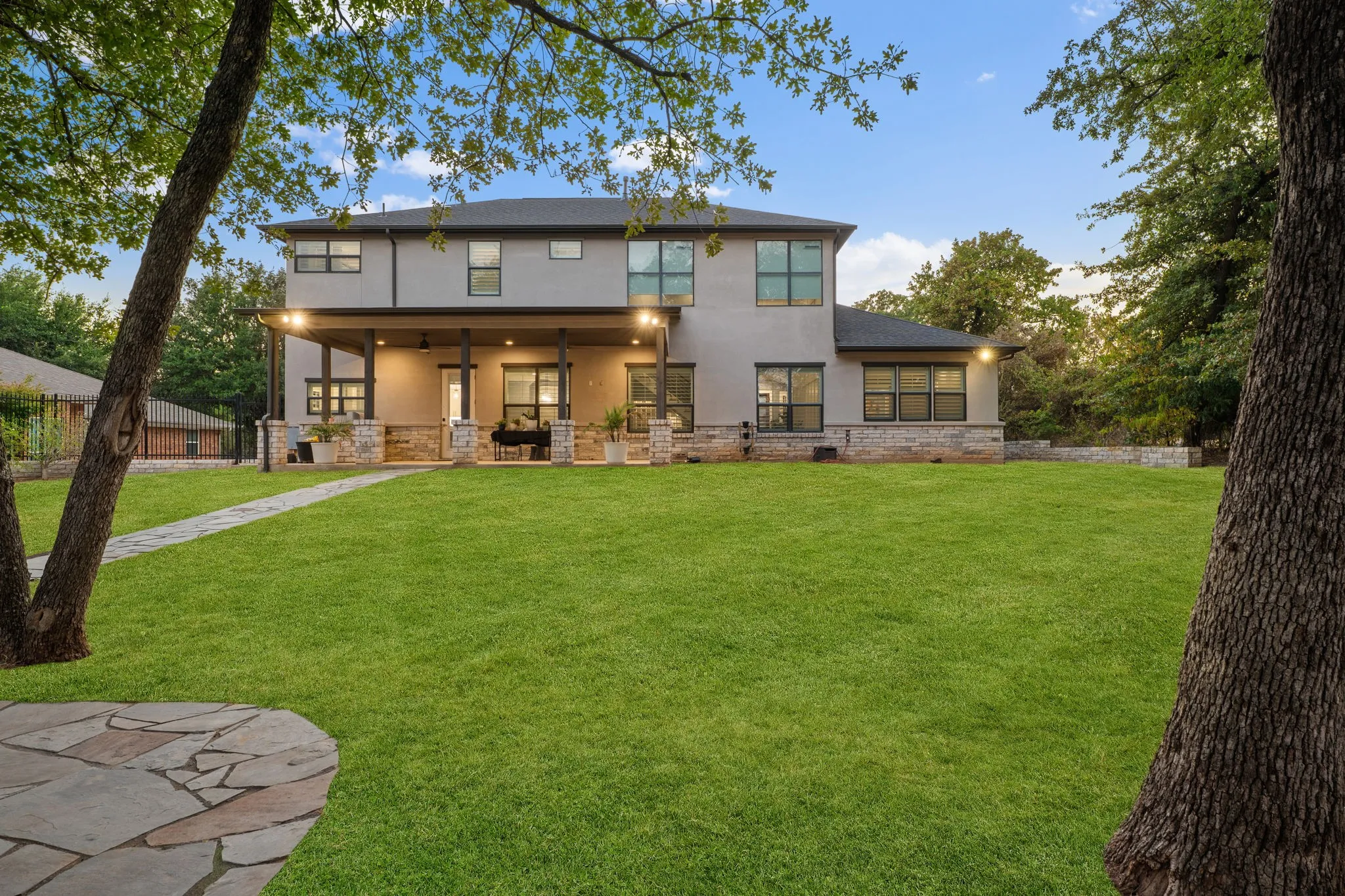 Single Family Residence For Sale in Tarrant County , 539 Lavena Street, Keller, Texas 76248, 4 Bedroom, 5 Bathroom, 2 Garage spaces, 4,040 Sqft, built in 2020, mls#21369440, Real Estate Agent in Keller, Homes For Sale in Tarrant county, Homes For Sale in Keller, Realtor in Keller Texas, Real Estate Brokerage Independent Realty Texas, Luminita Cordes Realtor