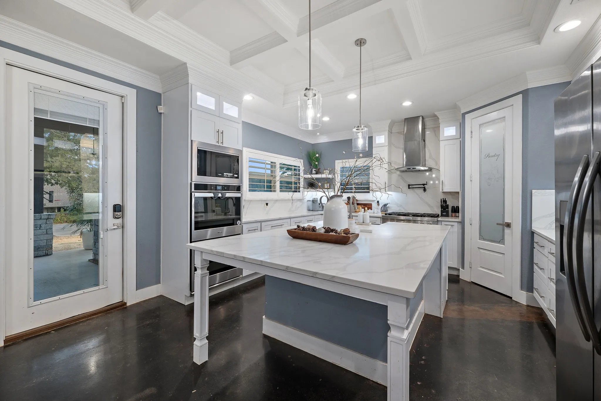 Single Family Residence For Sale in Tarrant County , 539 Lavena Street, Keller, Texas 76248, 4 Bedroom, 5 Bathroom, 2 Garage spaces, 4,040 Sqft, built in 2020, mls#21369440, Real Estate Agent in Keller, Homes For Sale in Tarrant county, Homes For Sale in Keller, Realtor in Keller Texas, Real Estate Brokerage Independent Realty Texas, Luminita Cordes Realtor