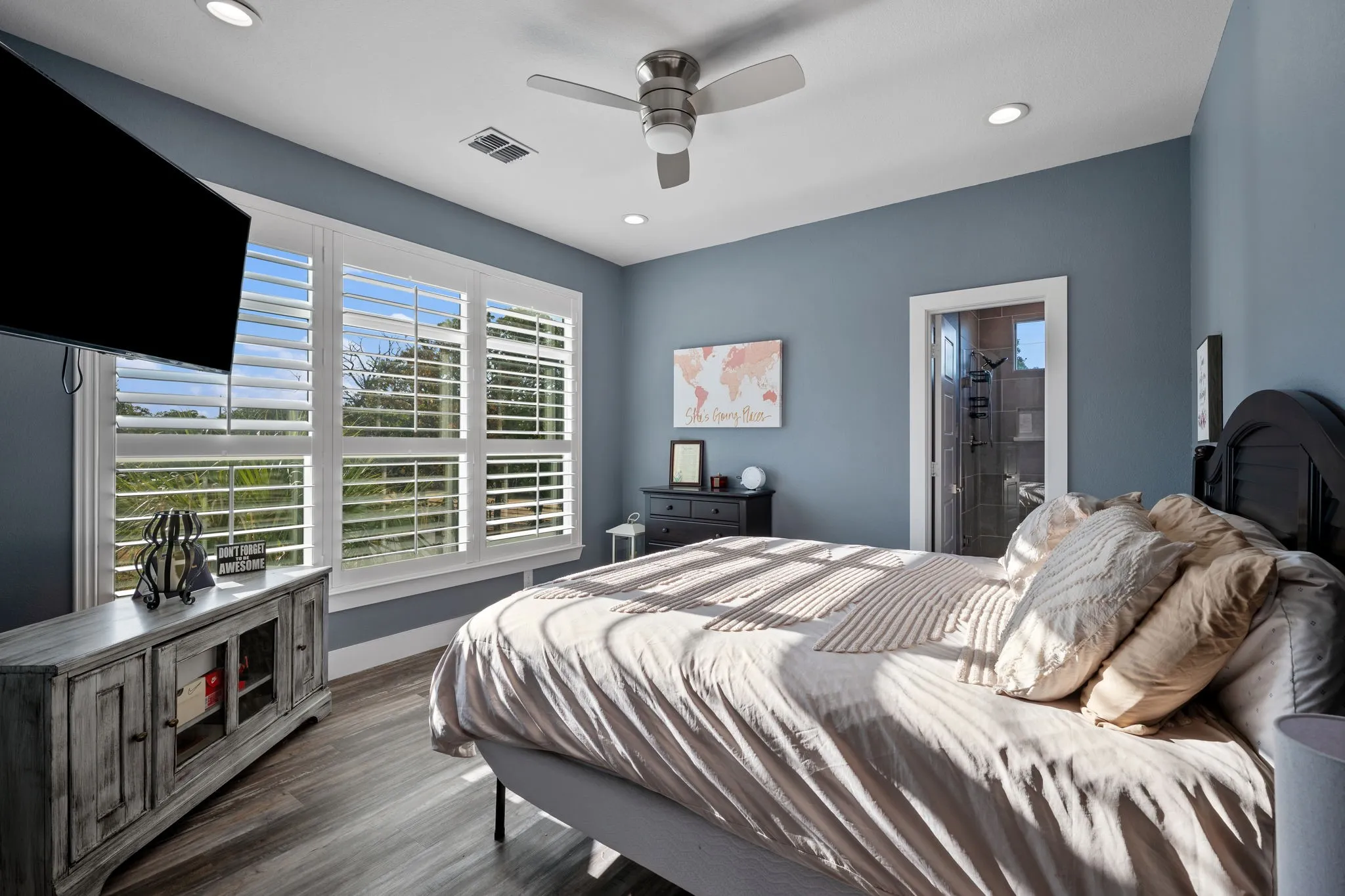 Single Family Residence For Sale in Tarrant County , 539 Lavena Street, Keller, Texas 76248, 4 Bedroom, 5 Bathroom, 2 Garage spaces, 4,040 Sqft, built in 2020, mls#21369440, Real Estate Agent in Keller, Homes For Sale in Tarrant county, Homes For Sale in Keller, Realtor in Keller Texas, Real Estate Brokerage Independent Realty Texas, Luminita Cordes Realtor