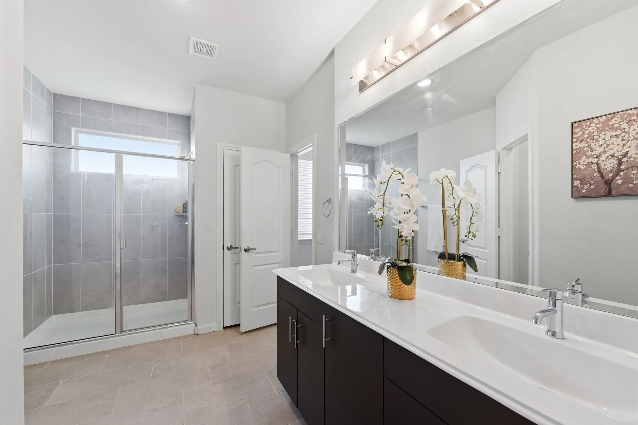 Single Family Residence For Sale in Kaufman County , 3949 Bellingham Lane, Forney, Texas 75126, 5 Bedroom, 4 Bathroom, 2 Garage spaces, 3,284 Sqft, built in 2022, mls#21368722, Real Estate Agent in Forney, Homes For Sale in Kaufman county, Homes For Sale in Forney, Realtor in Forney Texas, Real Estate Brokerage Independent Realty Texas, Luminita Cordes Realtor