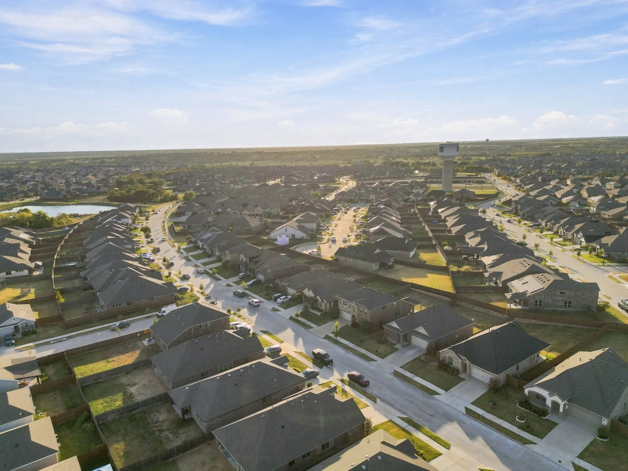 Single Family Residence For Sale in Kaufman County , 3949 Bellingham Lane, Forney, Texas 75126, 5 Bedroom, 4 Bathroom, 2 Garage spaces, 3,284 Sqft, built in 2022, mls#21368722, Real Estate Agent in Forney, Homes For Sale in Kaufman county, Homes For Sale in Forney, Realtor in Forney Texas, Real Estate Brokerage Independent Realty Texas, Luminita Cordes Realtor