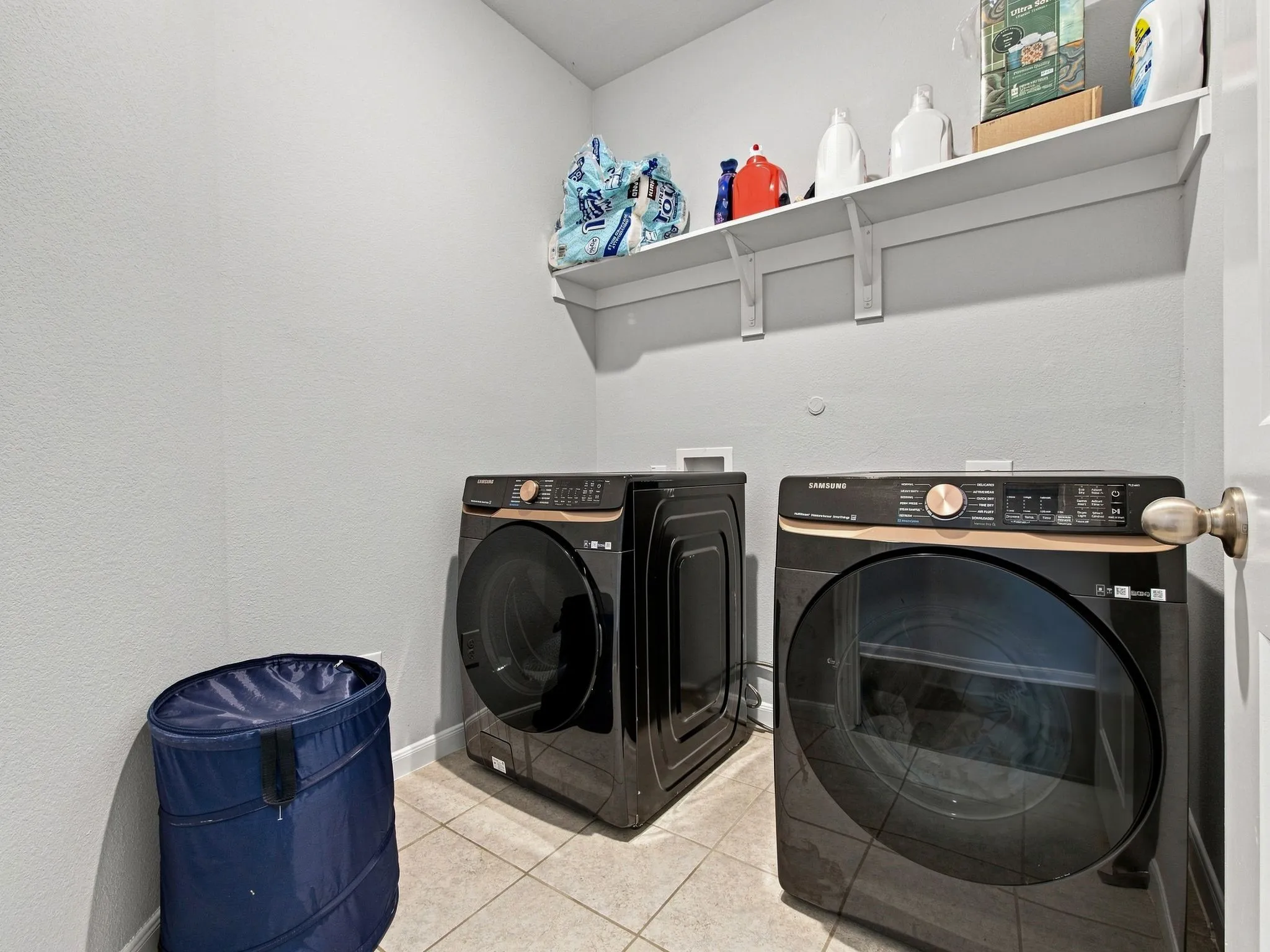 Single Family Residence For Sale in Kaufman County , 2052 Placerville Street, Forney, Texas 75126, 4 Bedroom, 2 Bathroom, 2 Garage spaces, 1,802 Sqft, built in 2022, mls#21367423, Real Estate Agent in Forney, Homes For Sale in Kaufman county, Homes For Sale in Forney, Realtor in Forney Texas, Real Estate Brokerage Independent Realty Texas, Luminita Cordes Realtor