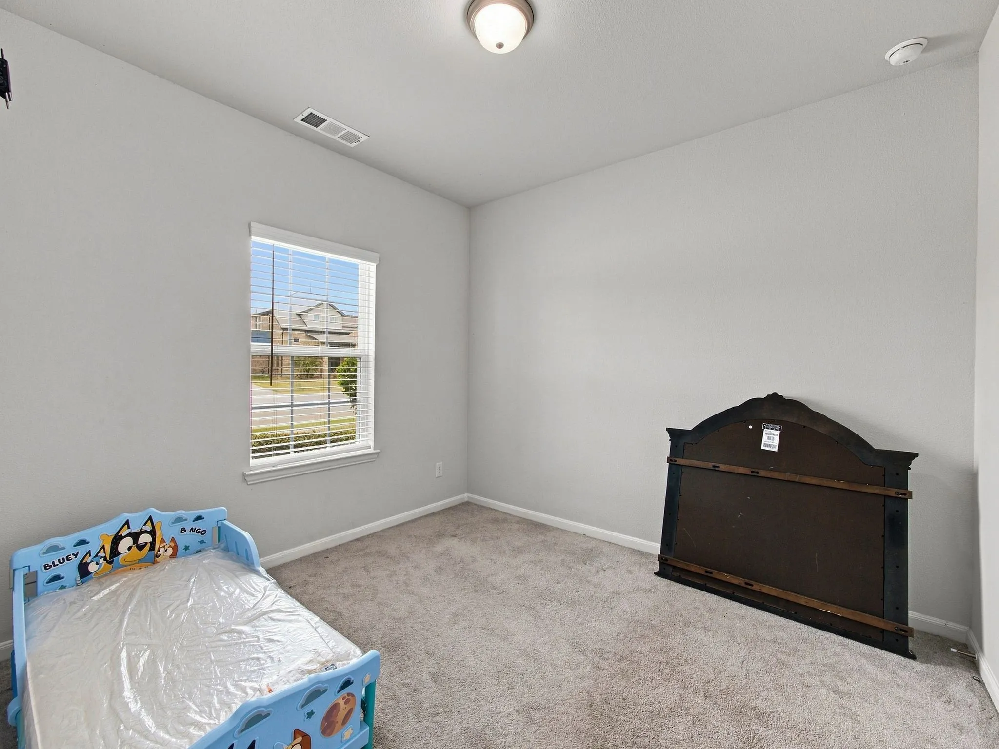 Single Family Residence For Sale in Kaufman County , 2052 Placerville Street, Forney, Texas 75126, 4 Bedroom, 2 Bathroom, 2 Garage spaces, 1,802 Sqft, built in 2022, mls#21367423, Real Estate Agent in Forney, Homes For Sale in Kaufman county, Homes For Sale in Forney, Realtor in Forney Texas, Real Estate Brokerage Independent Realty Texas, Luminita Cordes Realtor