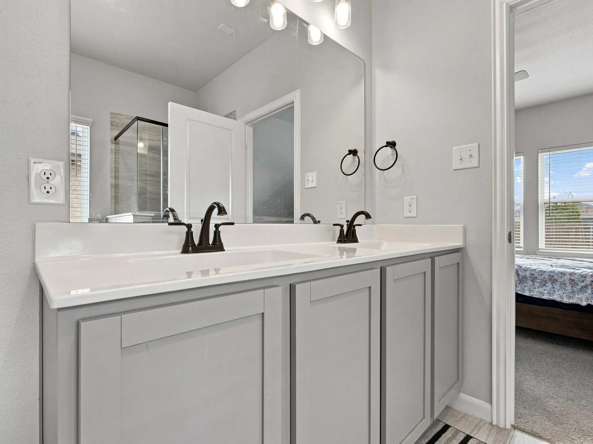 Single Family Residence For Sale in Kaufman County , 2052 Placerville Street, Forney, Texas 75126, 4 Bedroom, 2 Bathroom, 2 Garage spaces, 1,802 Sqft, built in 2022, mls#21367423, Real Estate Agent in Forney, Homes For Sale in Kaufman county, Homes For Sale in Forney, Realtor in Forney Texas, Real Estate Brokerage Independent Realty Texas, Luminita Cordes Realtor