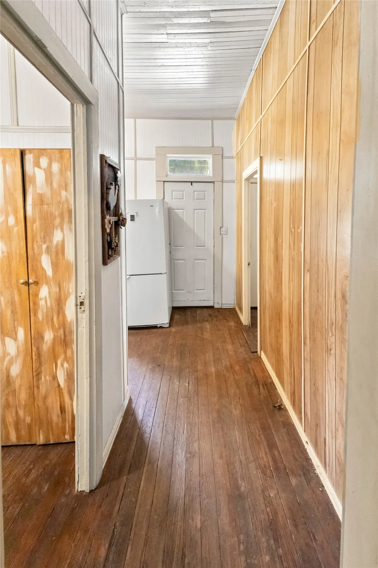 Single Family Residence For Sale in Eastland County , 904 Ave F, Cisco, Texas 76437, 1 Bedroom, 1 Bathroom, Garage spaces, 956 Sqft, built in 1920, mls#21369600, Real Estate Agent in Cisco, Homes For Sale in Eastland county, Homes For Sale in Cisco, Realtor in Cisco Texas, Real Estate Brokerage Independent Realty Texas, Luminita Cordes Realtor