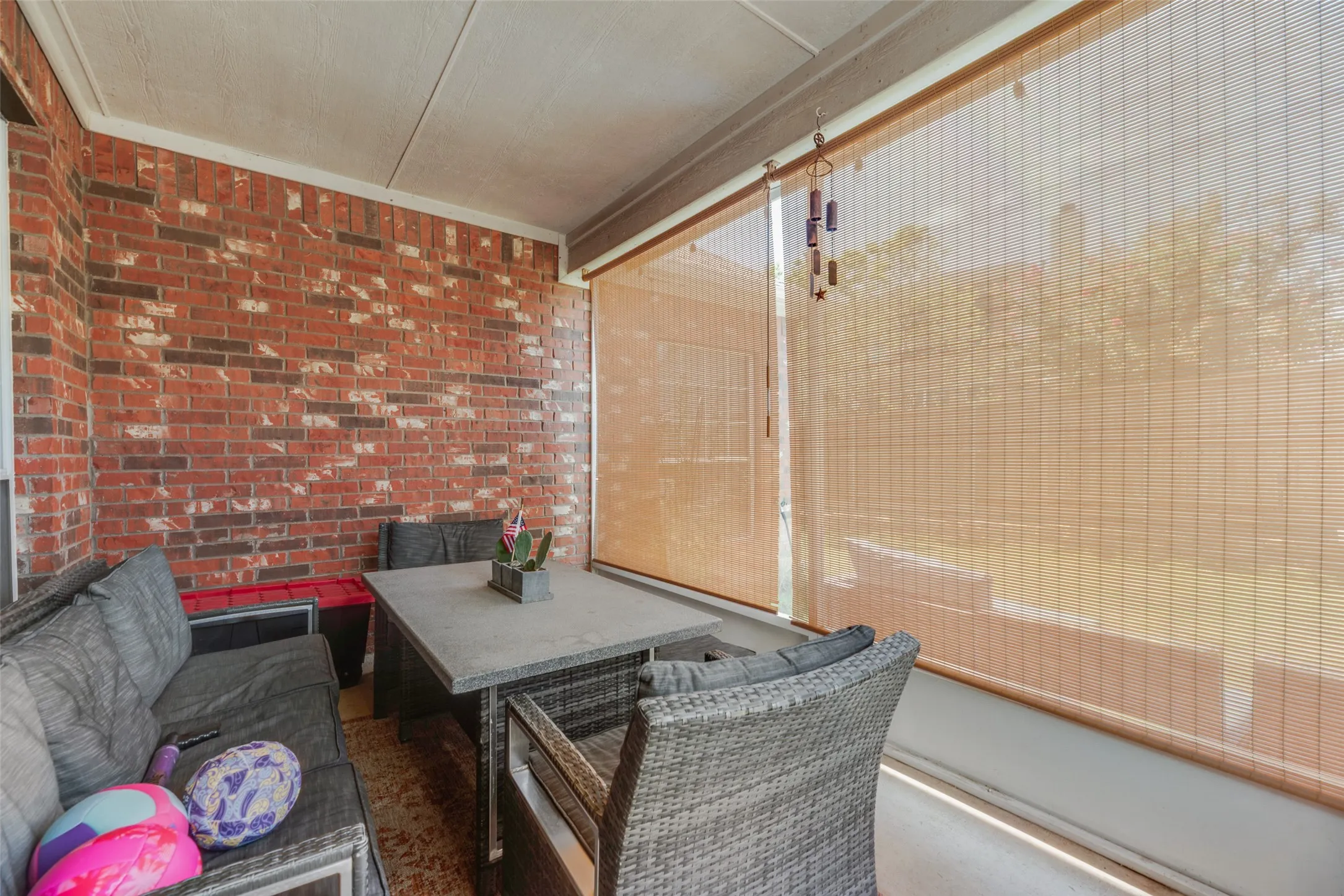 Single Family Residence For Rent in Tarrant County , 9109 Hawley Drive, Fort Worth, Texas 76244, 5 Bedroom, 4 Bathroom, 2 Garage spaces, 3,127 Sqft, built in 2006, mls#21369699, Real Estate Agent in Fort Worth, Homes For Rent in Tarrant county, Homes For Rent in Fort Worth, Realtor in Fort Worth Texas, Real Estate Brokerage Independent Realty Texas, Luminita Cordes Realtor