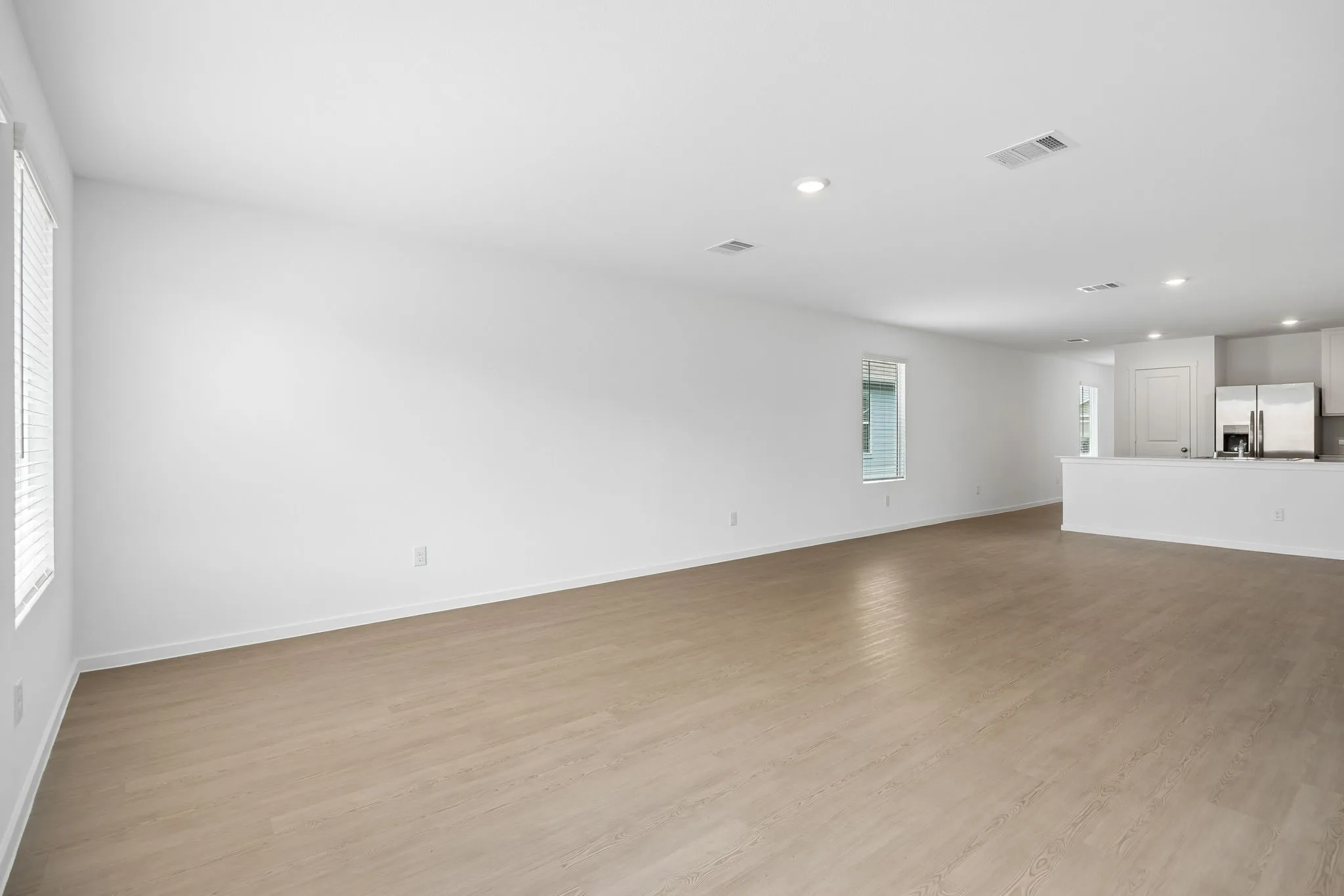 Single Family Residence For Rent in Tarrant County , 3109 lynmar Lane, Fort Worth, Texas 76179, 4 Bedroom, 2 Bathroom, 2 Garage spaces, 1,612 Sqft, built in 2026, mls#21369686, Real Estate Agent in Fort Worth, Homes For Rent in Tarrant county, Homes For Rent in Fort Worth, Realtor in Fort Worth Texas, Real Estate Brokerage Independent Realty Texas, Luminita Cordes Realtor