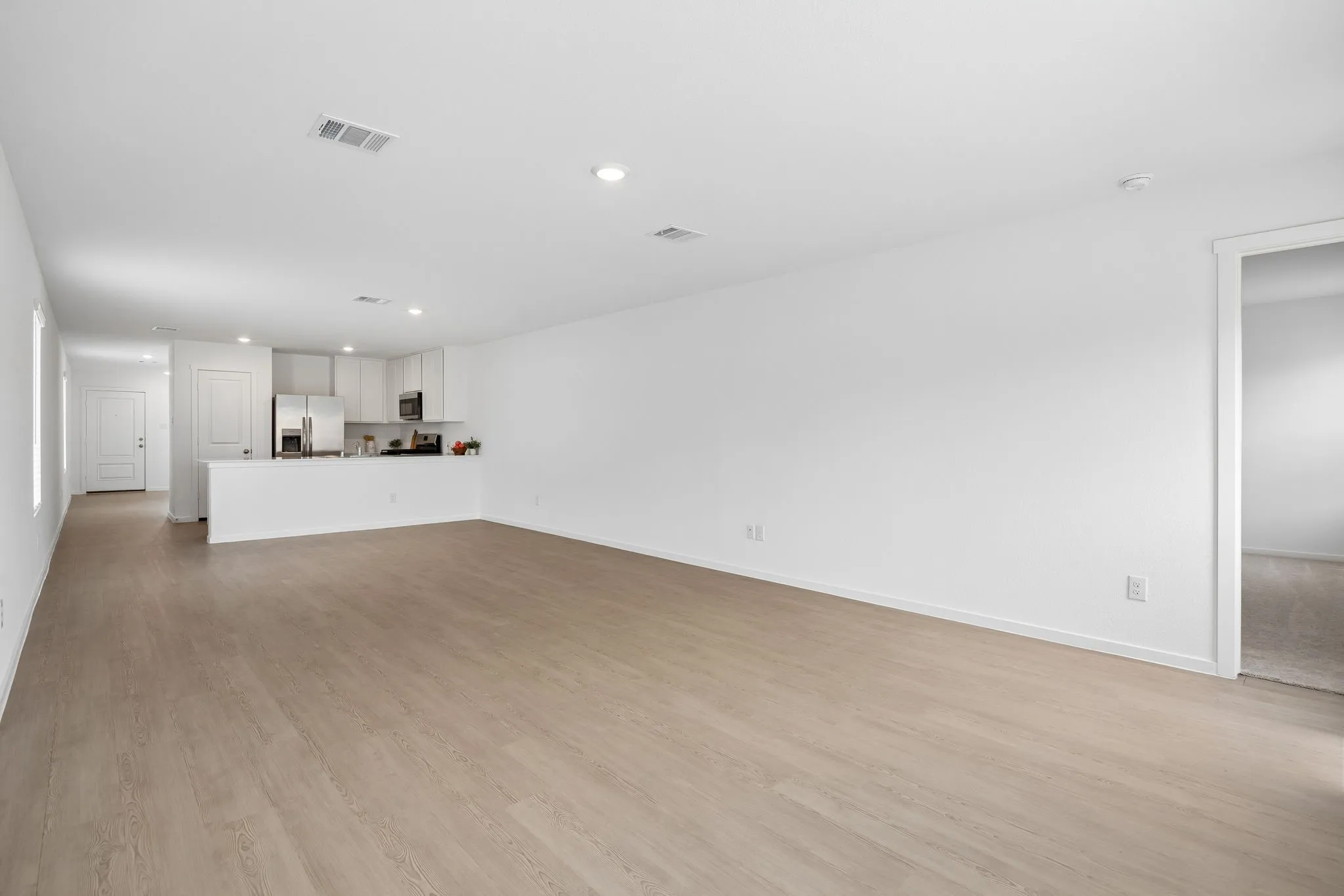 Single Family Residence For Rent in Tarrant County , 3109 lynmar Lane, Fort Worth, Texas 76179, 4 Bedroom, 2 Bathroom, 2 Garage spaces, 1,612 Sqft, built in 2026, mls#21369686, Real Estate Agent in Fort Worth, Homes For Rent in Tarrant county, Homes For Rent in Fort Worth, Realtor in Fort Worth Texas, Real Estate Brokerage Independent Realty Texas, Luminita Cordes Realtor