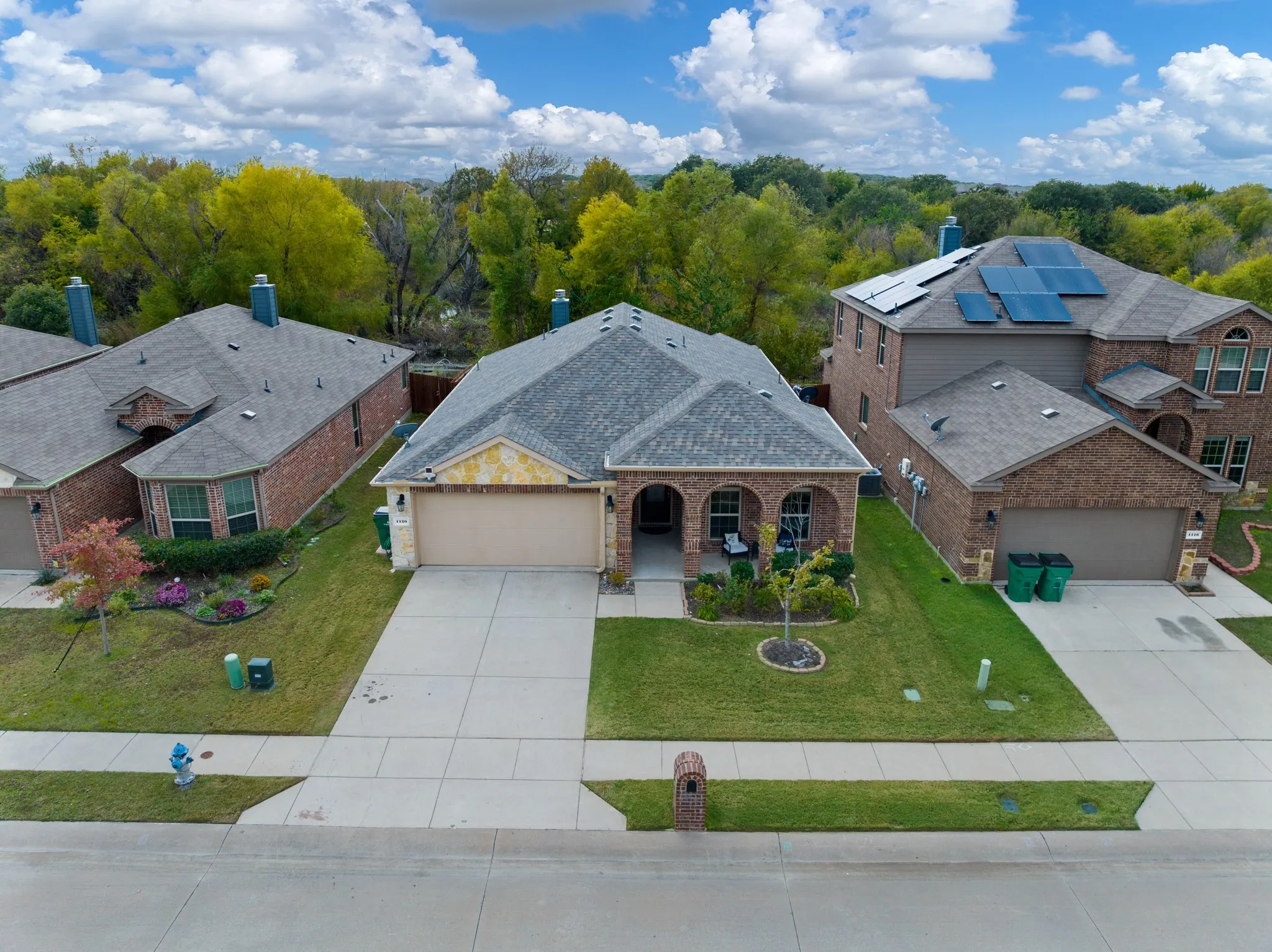 Single Family Residence For Rent in Denton County , 1120 Cheyenne Drive, Aubrey, Texas 76227, 3 Bedroom, 2 Bathroom, 2 Garage spaces, 1,675 Sqft, built in 2015, mls#21369711, Real Estate Agent in Aubrey, Homes For Rent in Denton county, Homes For Rent in Aubrey, Realtor in Aubrey Texas, Real Estate Brokerage Independent Realty Texas, Luminita Cordes Realtor
