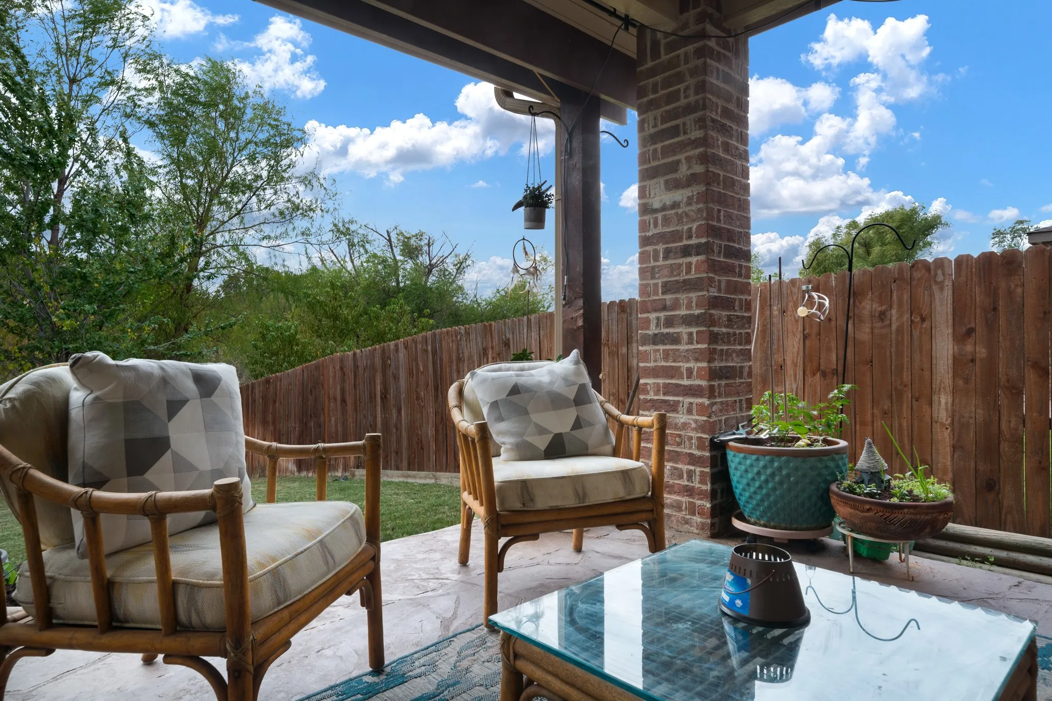 Single Family Residence For Rent in Denton County , 1120 Cheyenne Drive, Aubrey, Texas 76227, 3 Bedroom, 2 Bathroom, 2 Garage spaces, 1,675 Sqft, built in 2015, mls#21369711, Real Estate Agent in Aubrey, Homes For Rent in Denton county, Homes For Rent in Aubrey, Realtor in Aubrey Texas, Real Estate Brokerage Independent Realty Texas, Luminita Cordes Realtor