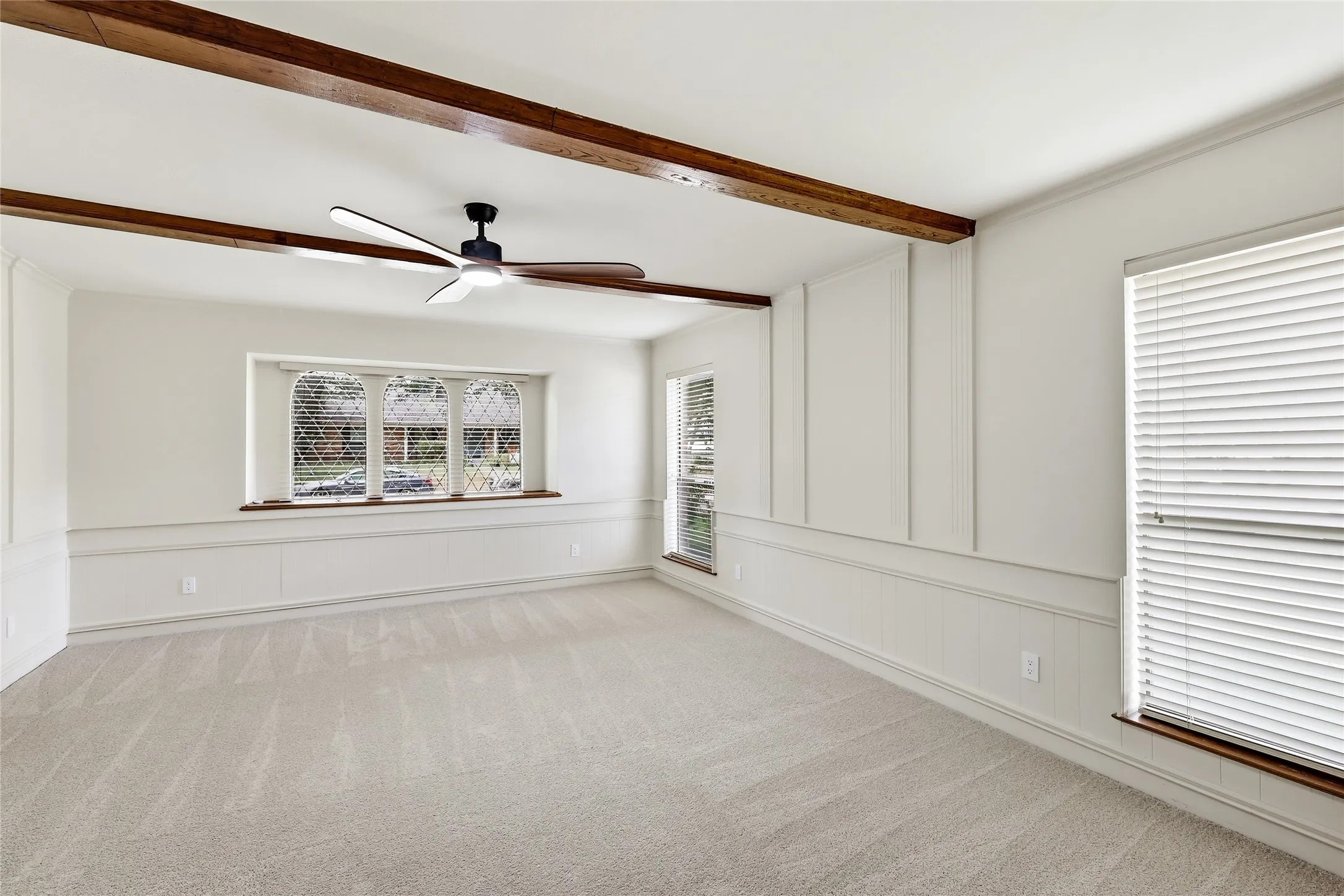 Single Family Residence For Sale in Collin County , 1912 Deerfield Drive, Plano, Texas 75023, 4 Bedroom, 3 Bathroom, 2 Garage spaces, 2,960 Sqft, built in 1977, mls#21367958, Real Estate Agent in Plano, Homes For Sale in Collin county, Homes For Sale in Plano, Realtor in Plano Texas, Real Estate Brokerage Independent Realty Texas, Luminita Cordes Realtor
