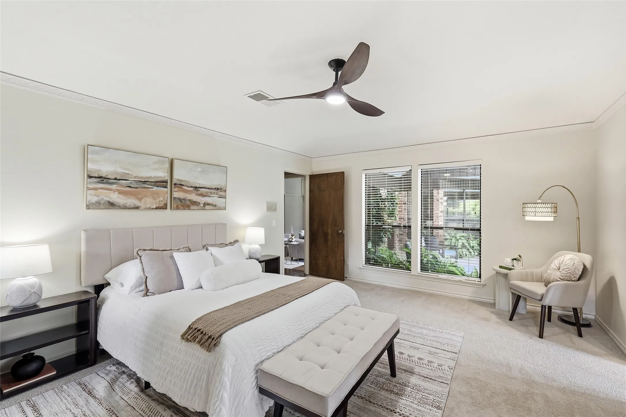 Single Family Residence For Sale in Collin County , 1912 Deerfield Drive, Plano, Texas 75023, 4 Bedroom, 3 Bathroom, 2 Garage spaces, 2,960 Sqft, built in 1977, mls#21367958, Real Estate Agent in Plano, Homes For Sale in Collin county, Homes For Sale in Plano, Realtor in Plano Texas, Real Estate Brokerage Independent Realty Texas, Luminita Cordes Realtor