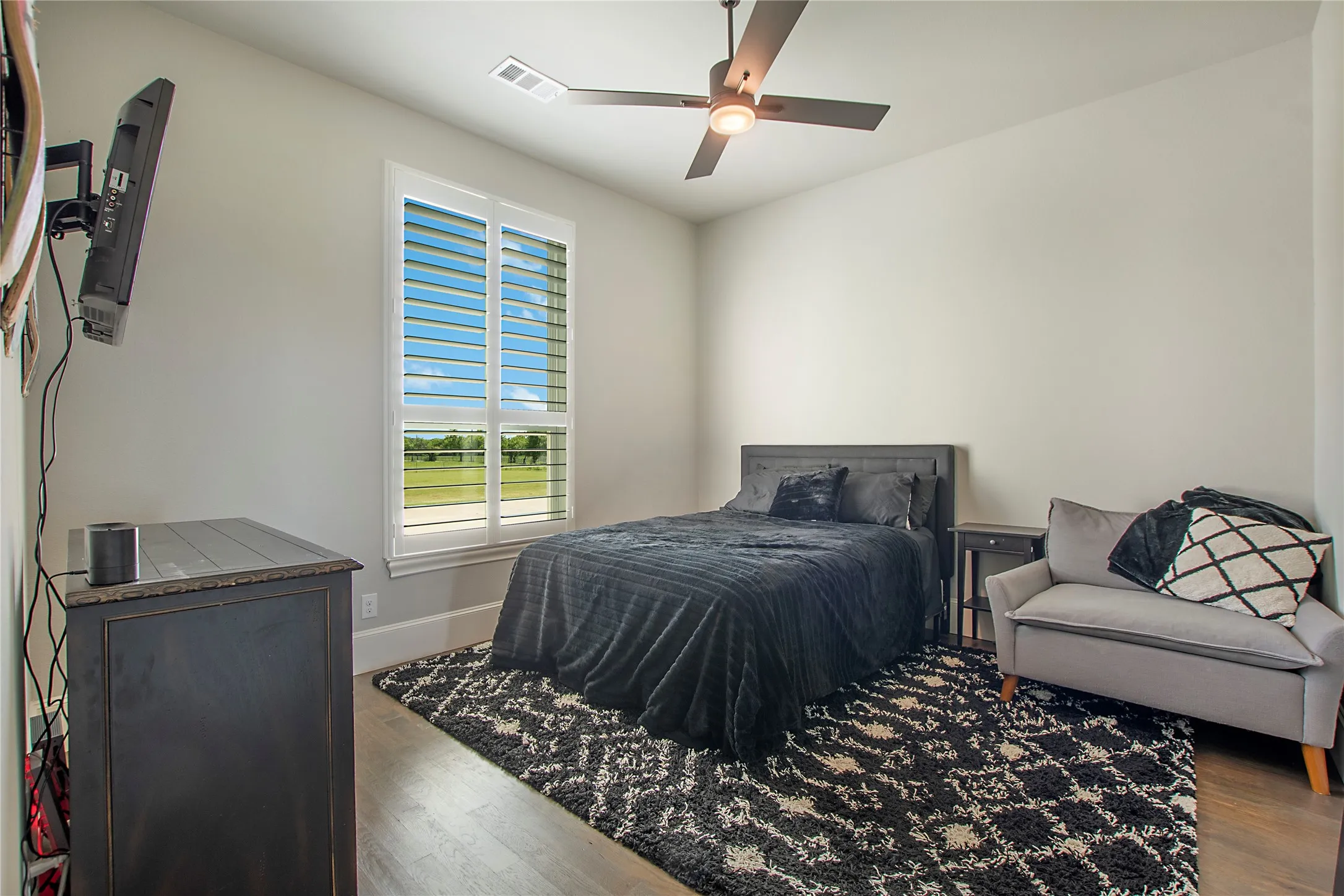 Single Family Residence For Sale in Denton County , 2600 New Hope Road, Cross Roads, Texas 76227, 4 Bedroom, 4 Bathroom, 3 Garage spaces, 3,968 Sqft, built in 2018, mls#21368586, Real Estate Agent in Cross Roads, Homes For Sale in Denton county, Homes For Sale in Cross Roads, Realtor in Cross Roads Texas, Real Estate Brokerage Independent Realty Texas, Luminita Cordes Realtor