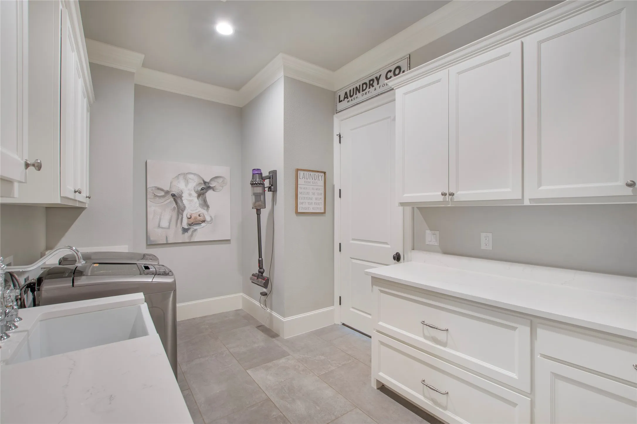 Single Family Residence For Sale in Denton County , 2600 New Hope Road, Cross Roads, Texas 76227, 4 Bedroom, 4 Bathroom, 3 Garage spaces, 3,968 Sqft, built in 2018, mls#21368586, Real Estate Agent in Cross Roads, Homes For Sale in Denton county, Homes For Sale in Cross Roads, Realtor in Cross Roads Texas, Real Estate Brokerage Independent Realty Texas, Luminita Cordes Realtor