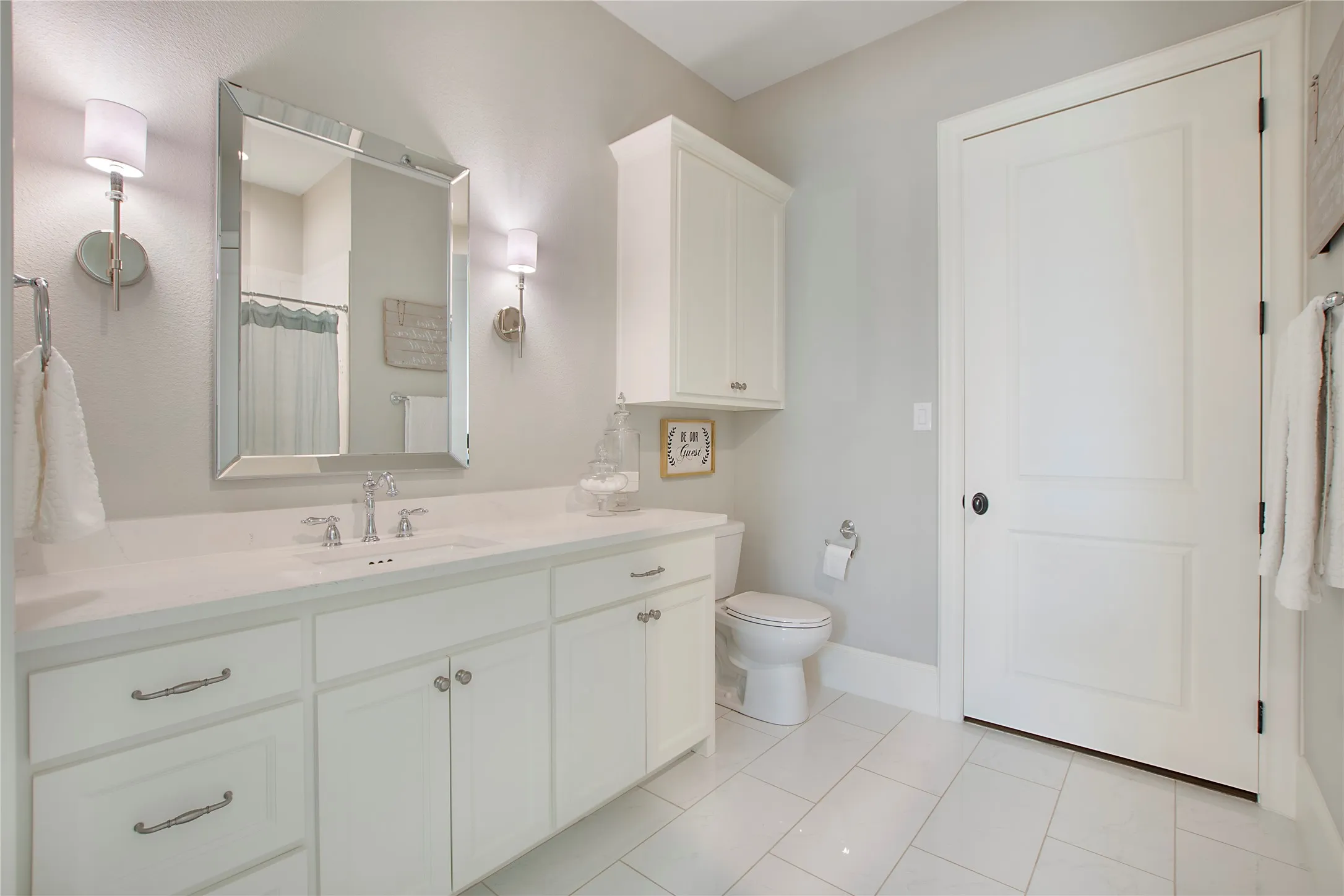 Ensuite bathroom