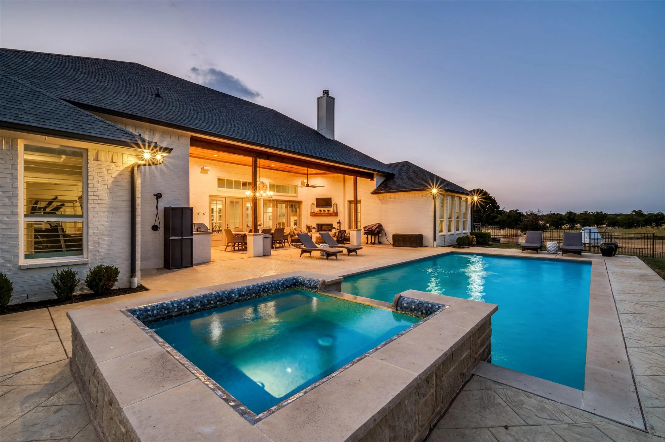 Single Family Residence For Sale in Denton County , 2600 New Hope Road, Cross Roads, Texas 76227, 4 Bedroom, 4 Bathroom, 3 Garage spaces, 3,968 Sqft, built in 2018, mls#21368586, Real Estate Agent in Cross Roads, Homes For Sale in Denton county, Homes For Sale in Cross Roads, Realtor in Cross Roads Texas, Real Estate Brokerage Independent Realty Texas, Luminita Cordes Realtor