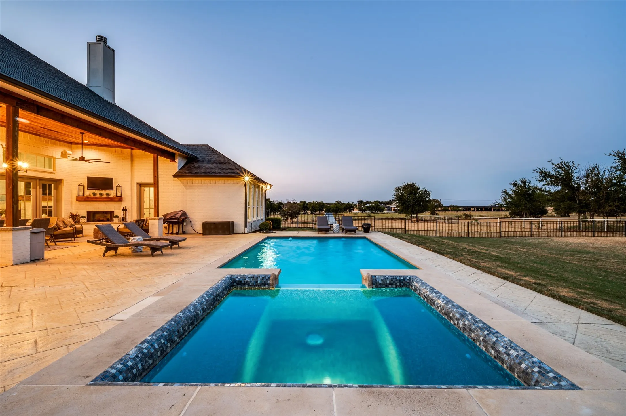 Single Family Residence For Sale in Denton County , 2600 New Hope Road, Cross Roads, Texas 76227, 4 Bedroom, 4 Bathroom, 3 Garage spaces, 3,968 Sqft, built in 2018, mls#21368586, Real Estate Agent in Cross Roads, Homes For Sale in Denton county, Homes For Sale in Cross Roads, Realtor in Cross Roads Texas, Real Estate Brokerage Independent Realty Texas, Luminita Cordes Realtor