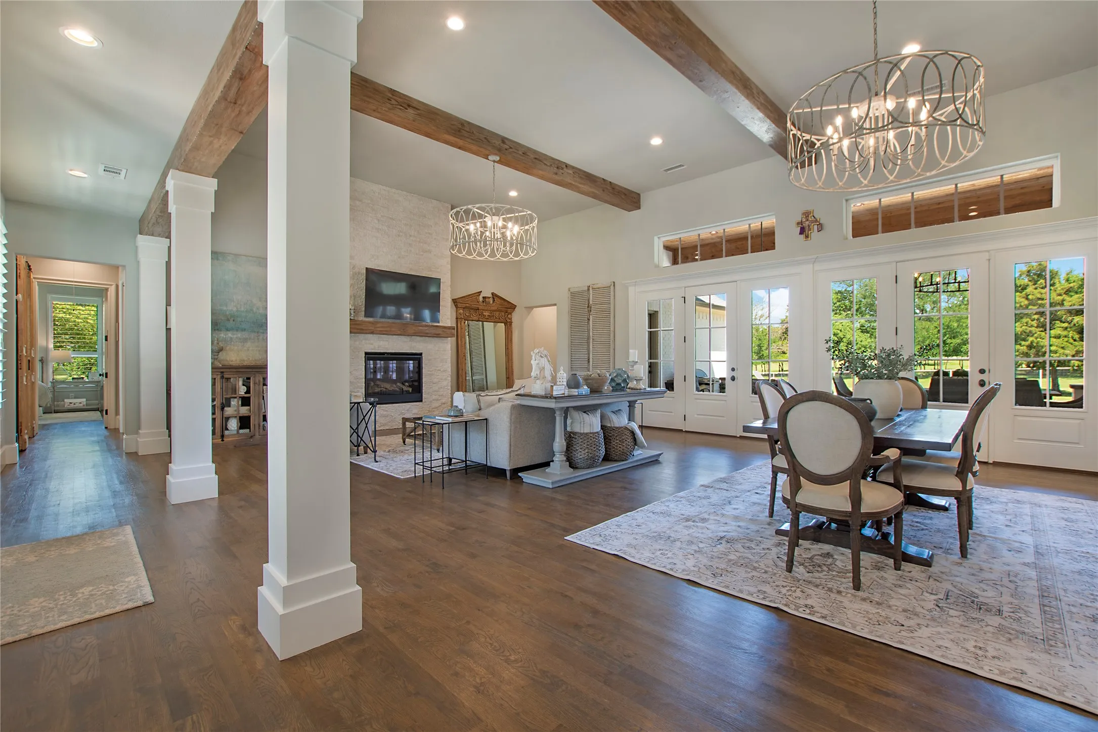 View of the entry into the living and dining rooms.