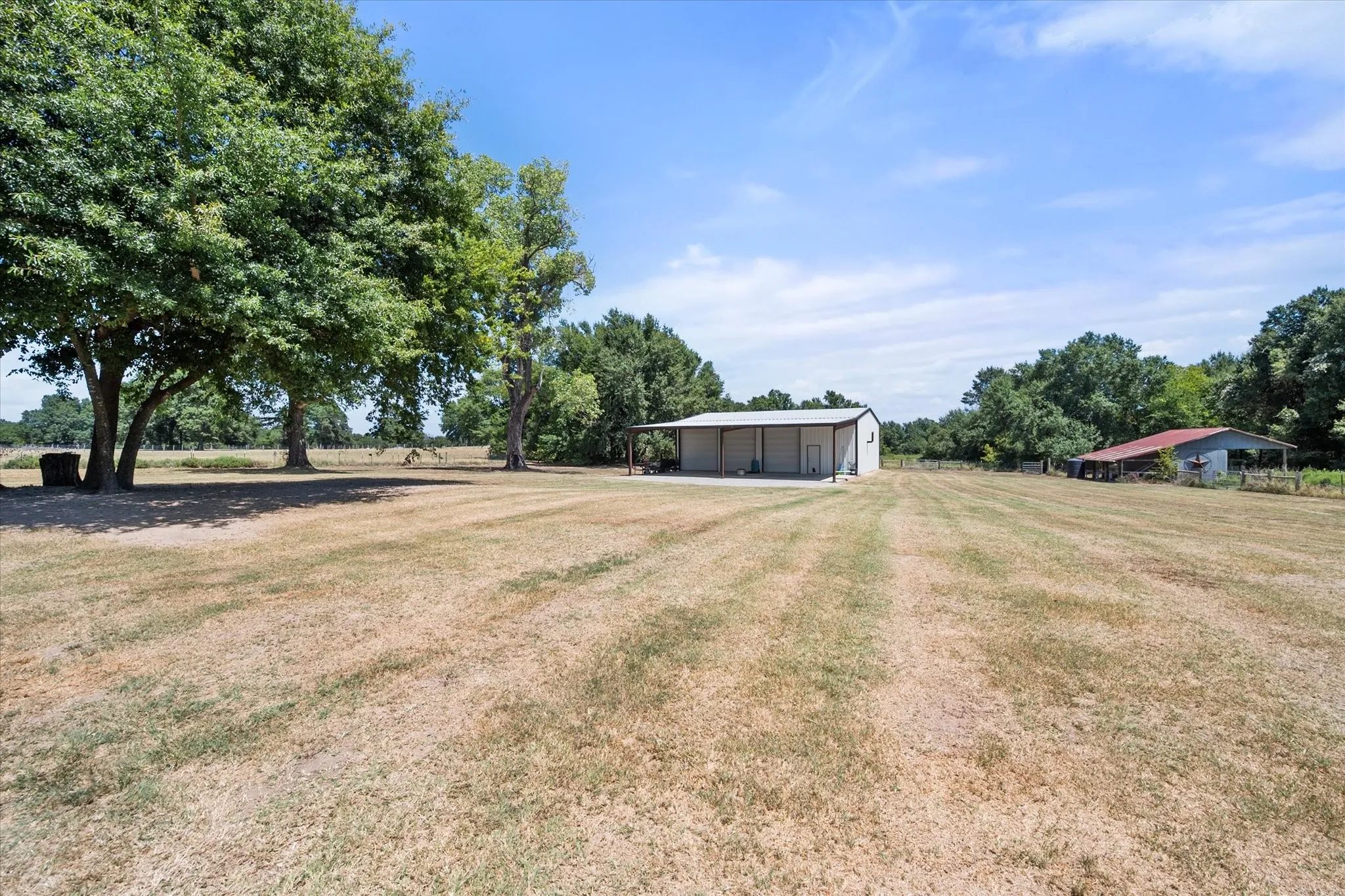 Manufactured Home For Sale in Freestone County , 184 Fcr 941, Teague, Texas 75860, 3 Bedroom, 3 Bathroom, 3 Garage spaces, 1,368 Sqft, built in 2020, mls#21368661, Real Estate Agent in Teague, Homes For Sale in Freestone county, Homes For Sale in Teague, Realtor in Teague Texas, Real Estate Brokerage Independent Realty Texas, Luminita Cordes Realtor