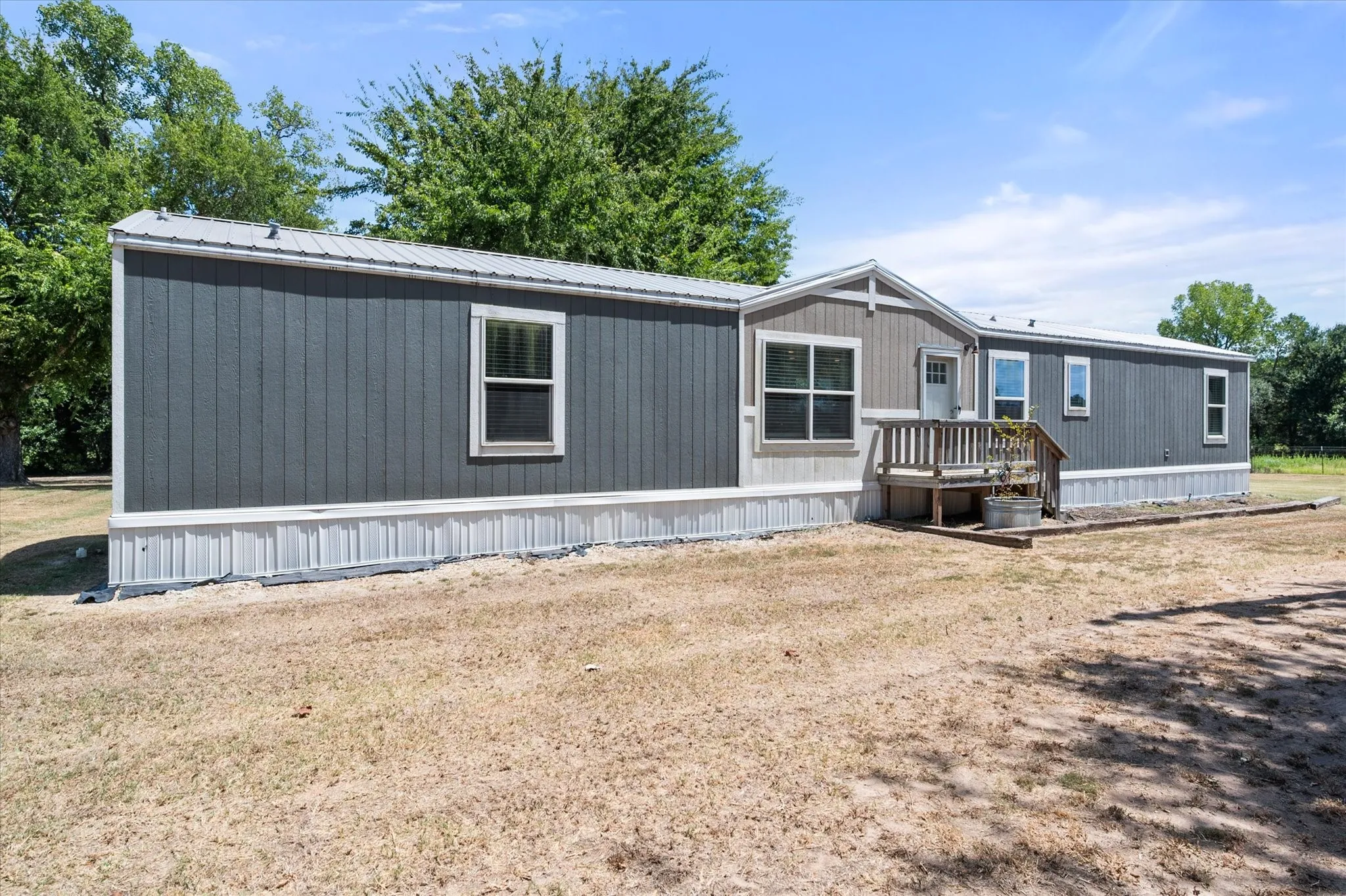 Manufactured Home For Sale in Freestone County , 184 Fcr 941, Teague, Texas 75860, 3 Bedroom, 3 Bathroom, 3 Garage spaces, 1,368 Sqft, built in 2020, mls#21368661, Real Estate Agent in Teague, Homes For Sale in Freestone county, Homes For Sale in Teague, Realtor in Teague Texas, Real Estate Brokerage Independent Realty Texas, Luminita Cordes Realtor
