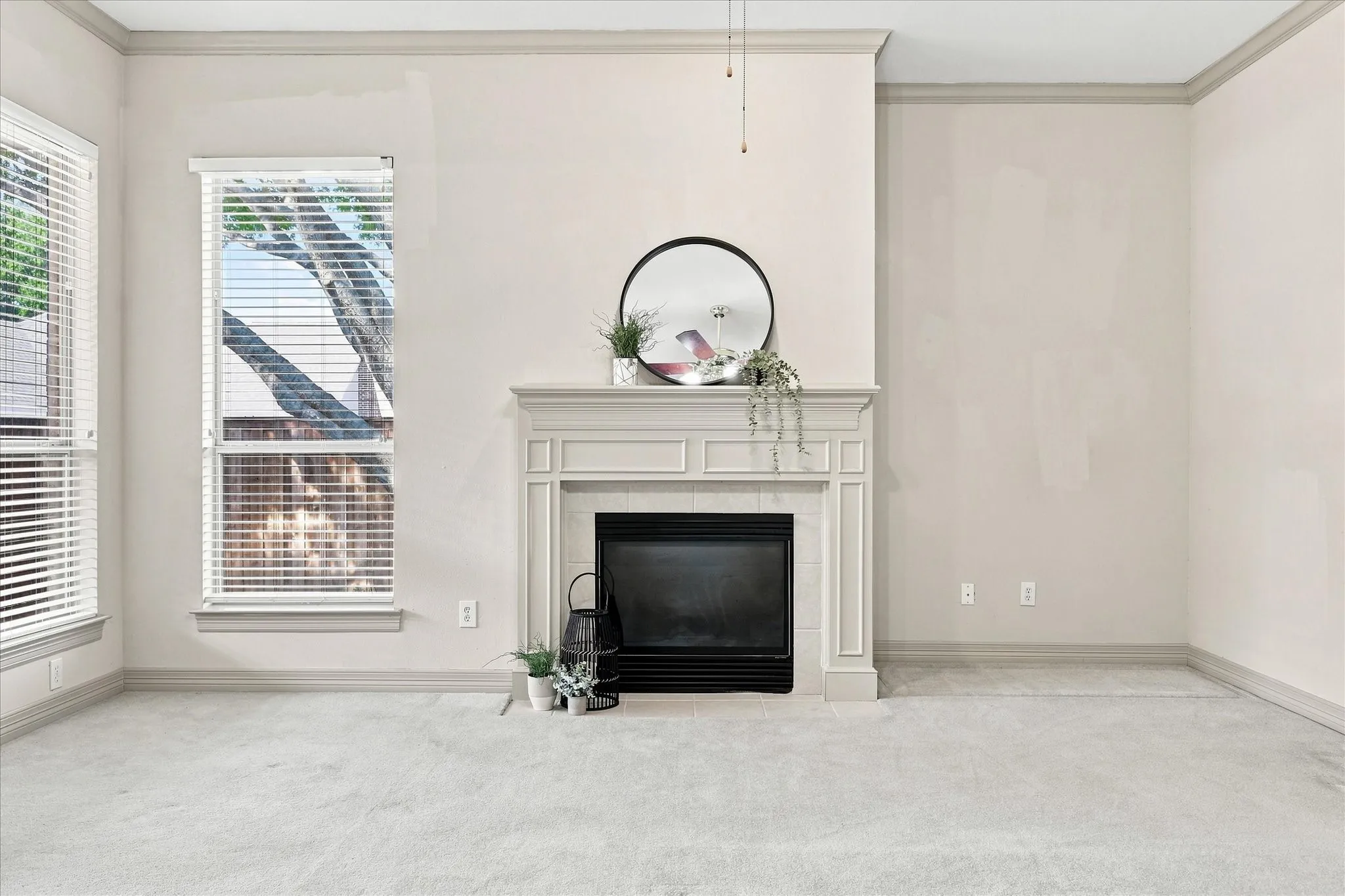 Single Family Residence For Sale in Tarrant County , 2240 Bedford Circle, Bedford, Texas 76021, 3 Bedroom, 3 Bathroom, 2 Garage spaces, 2,382 Sqft, built in 1998, mls#21367740, Real Estate Agent in Bedford, Homes For Sale in Tarrant county, Homes For Sale in Bedford, Realtor in Bedford Texas, Real Estate Brokerage Independent Realty Texas, Luminita Cordes Realtor