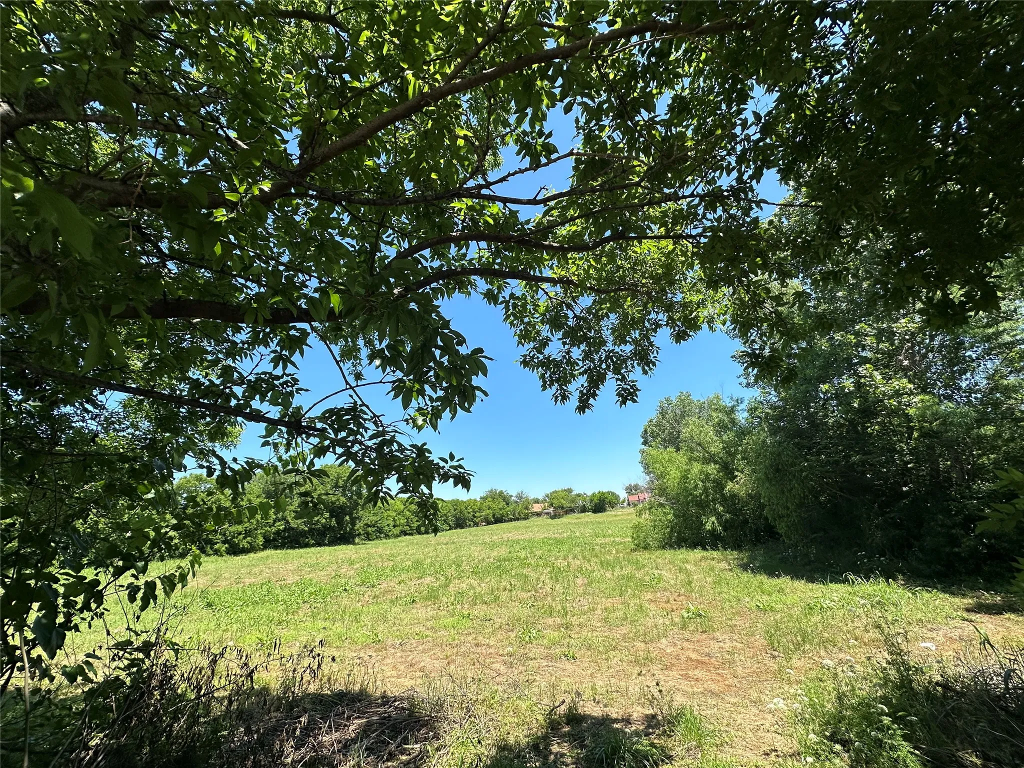 Unimproved Land For Sale in Dallas County , 2351 S Country Club Road, Garland, Texas 75041, 0, 0, Garage spaces, 0 Sqft, built in 0, mls#21350350, Real Estate Agent in Garland, Homes For Sale in Dallas county, Homes For Sale in Garland, Realtor in Garland Texas, Real Estate Brokerage Independent Realty Texas, Luminita Cordes Realtor