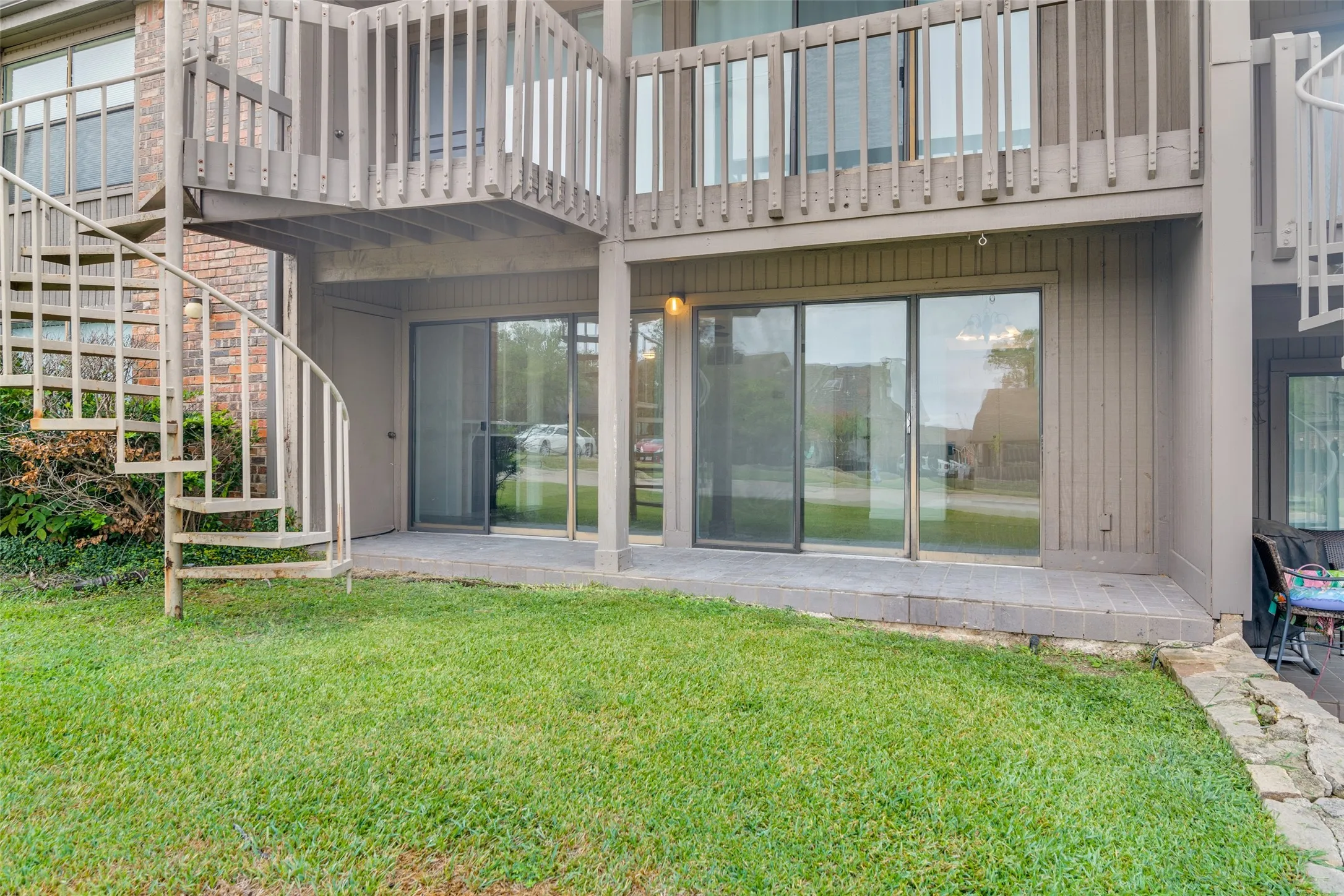 Condominium For Rent in Rockwall County , 1107 Signal Ridge Place, Rockwall, Texas 75032, 2 Bedroom, 2 Bathroom, Garage spaces, 1,185 Sqft, built in 1985, mls#21369732, Real Estate Agent in Rockwall, Homes For Rent in Rockwall county, Homes For Rent in Rockwall, Realtor in Rockwall Texas, Real Estate Brokerage Independent Realty Texas, Luminita Cordes Realtor